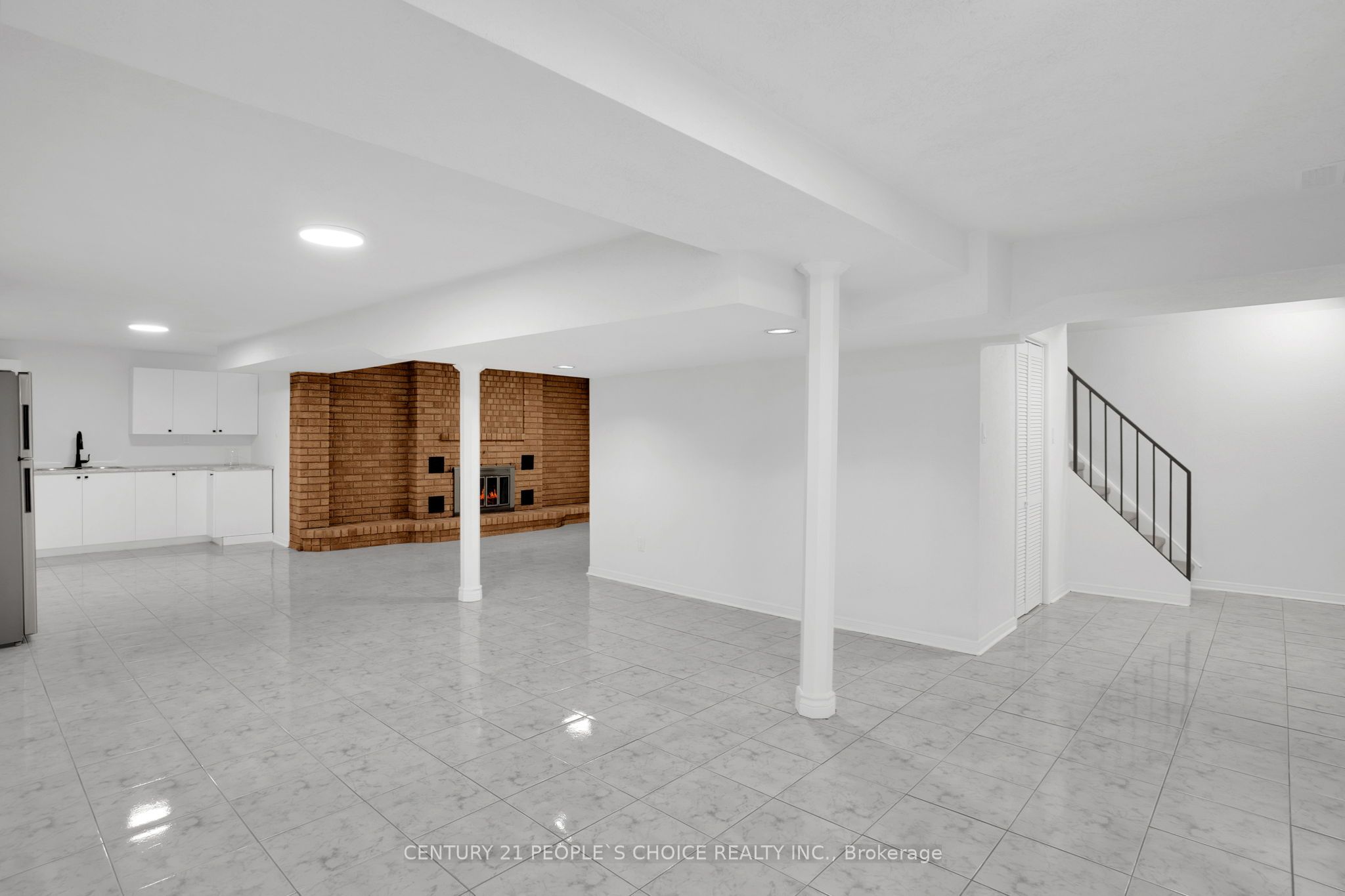71 Links Road Property Photo 25