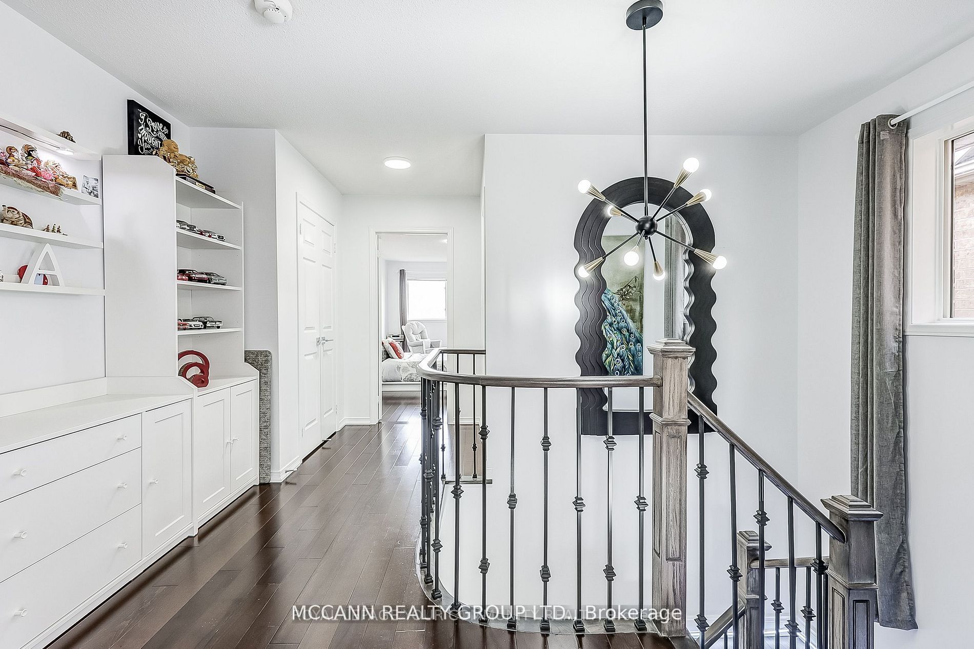 93 Revelstoke Crescent Property Photo 12