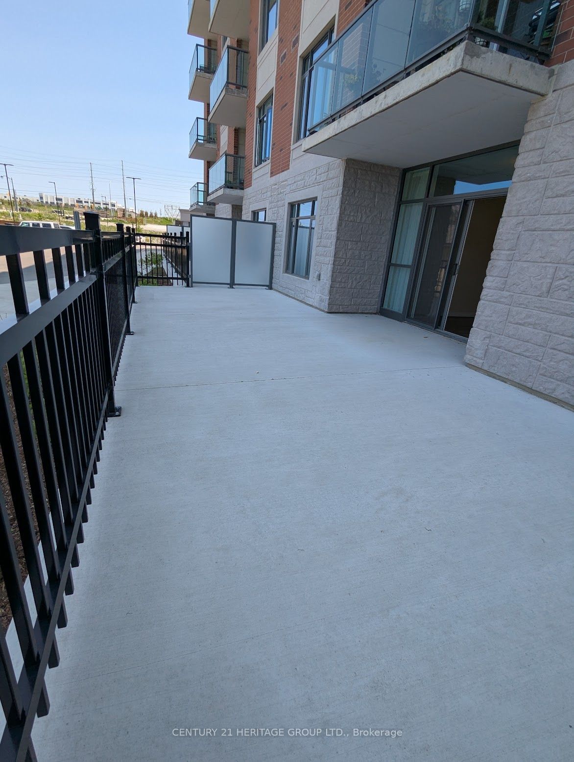 460 William Graham Drive 115 Property Photo 4