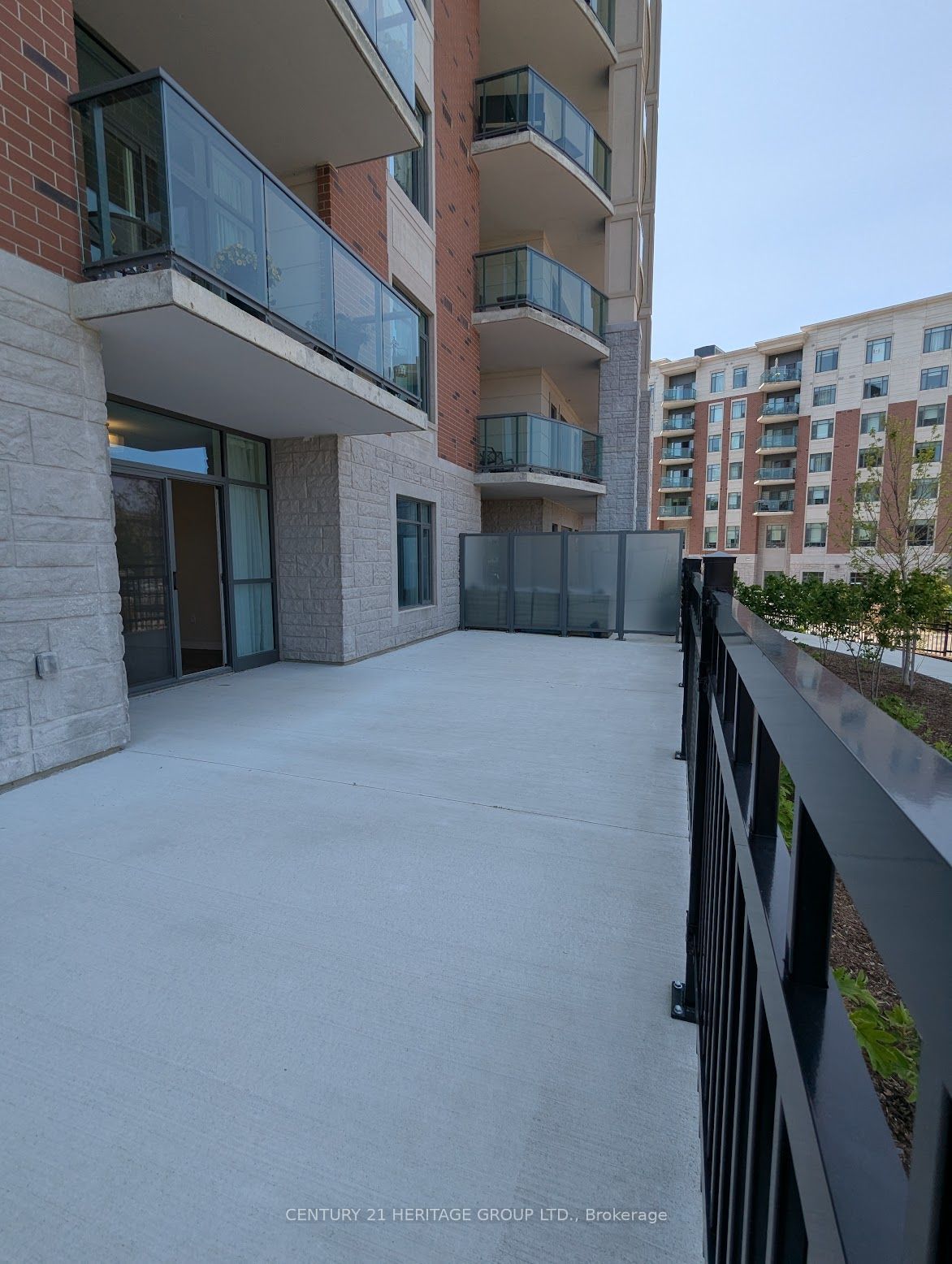 460 William Graham Drive 115 Property Photo 5