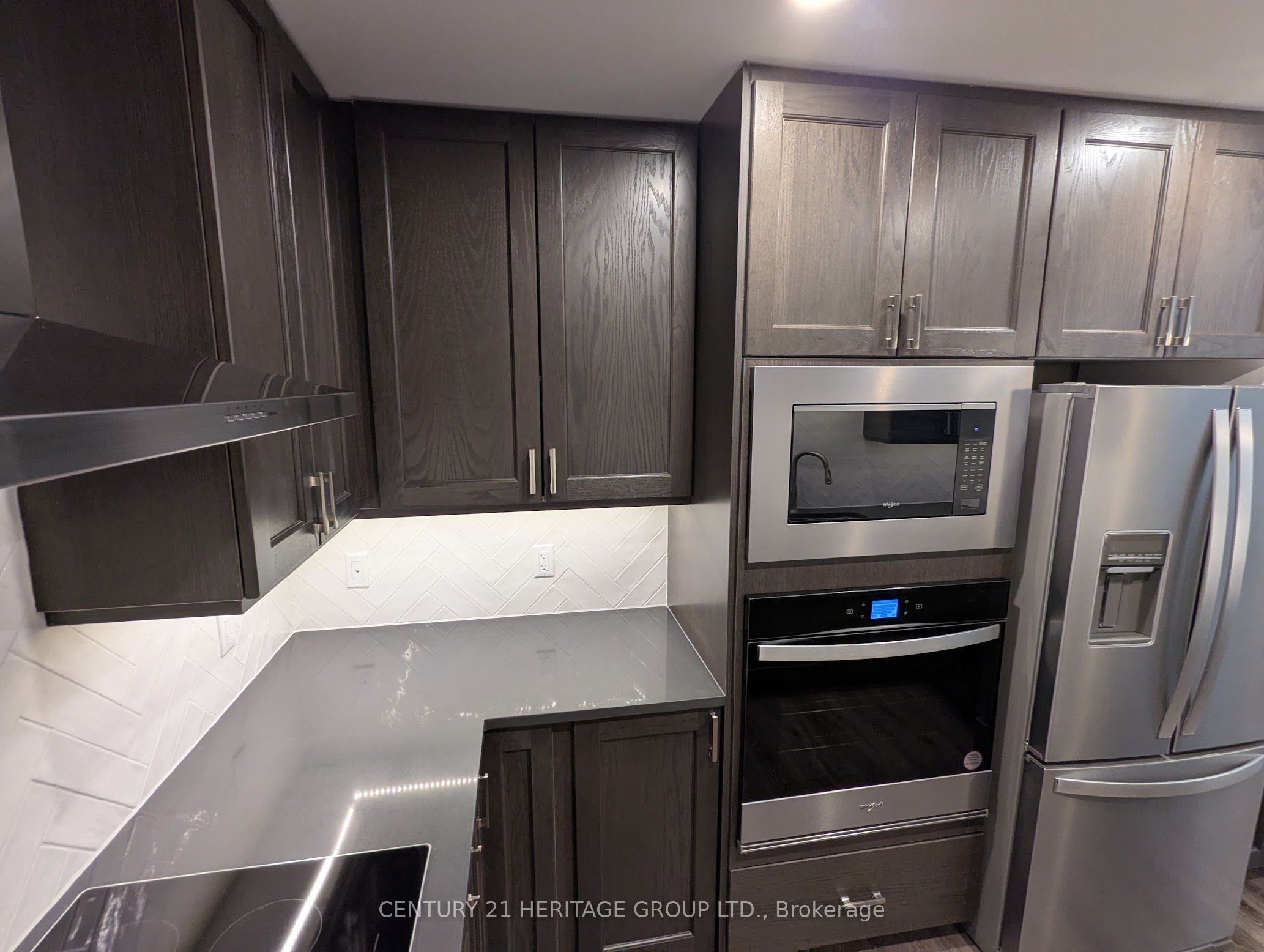 460 William Graham Drive 115 Property Photo 10