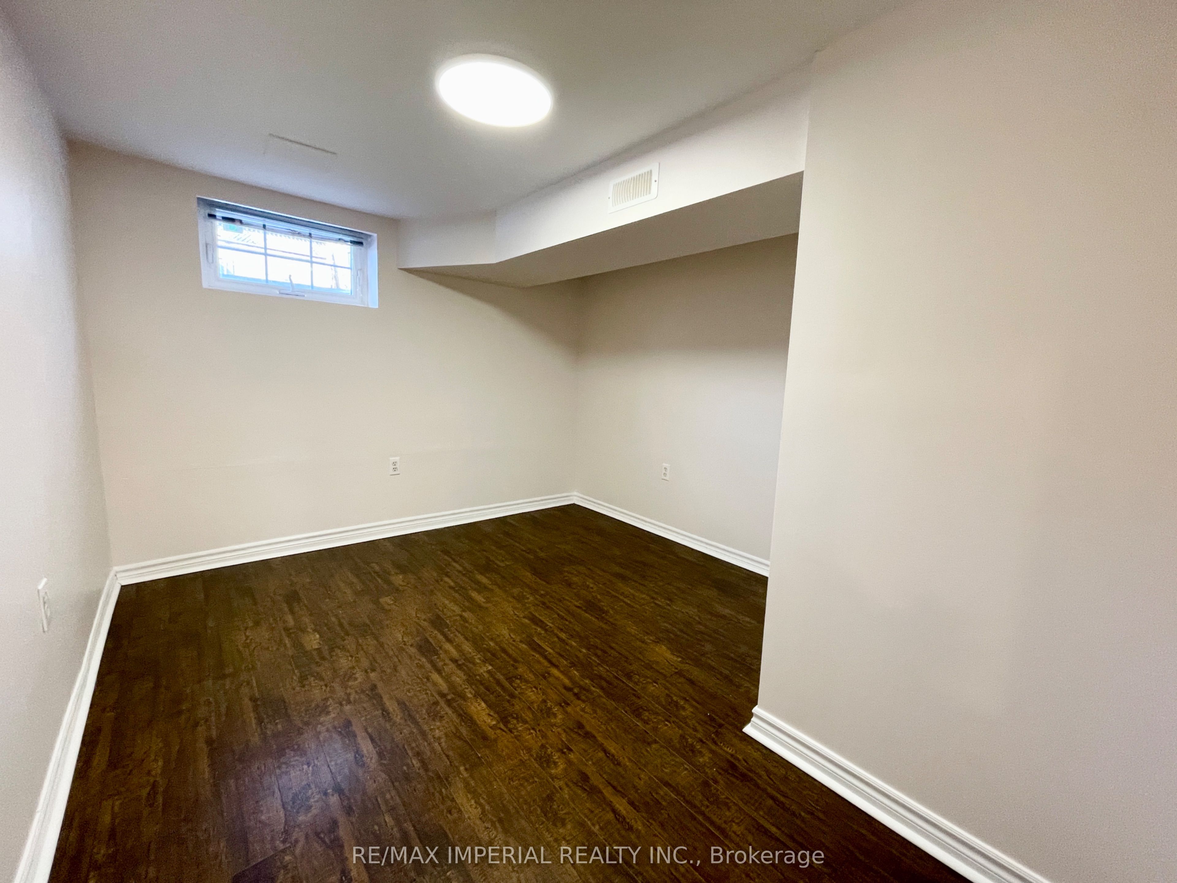 254 Browndale Crescent Bsmt Property Photo 13