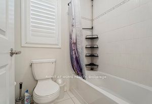 669 Sweetwater Crescent Property Photo 25