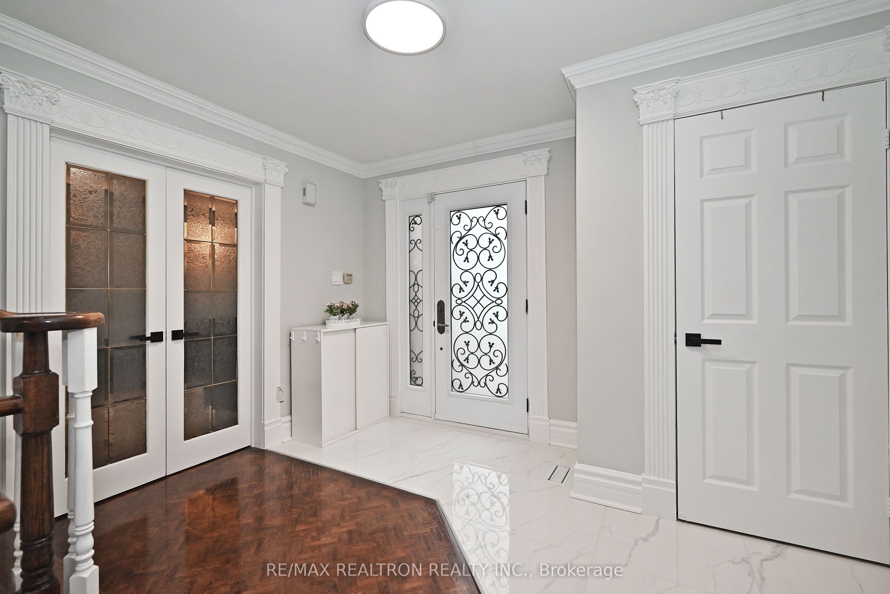 427 Mill Street Property Photo 6