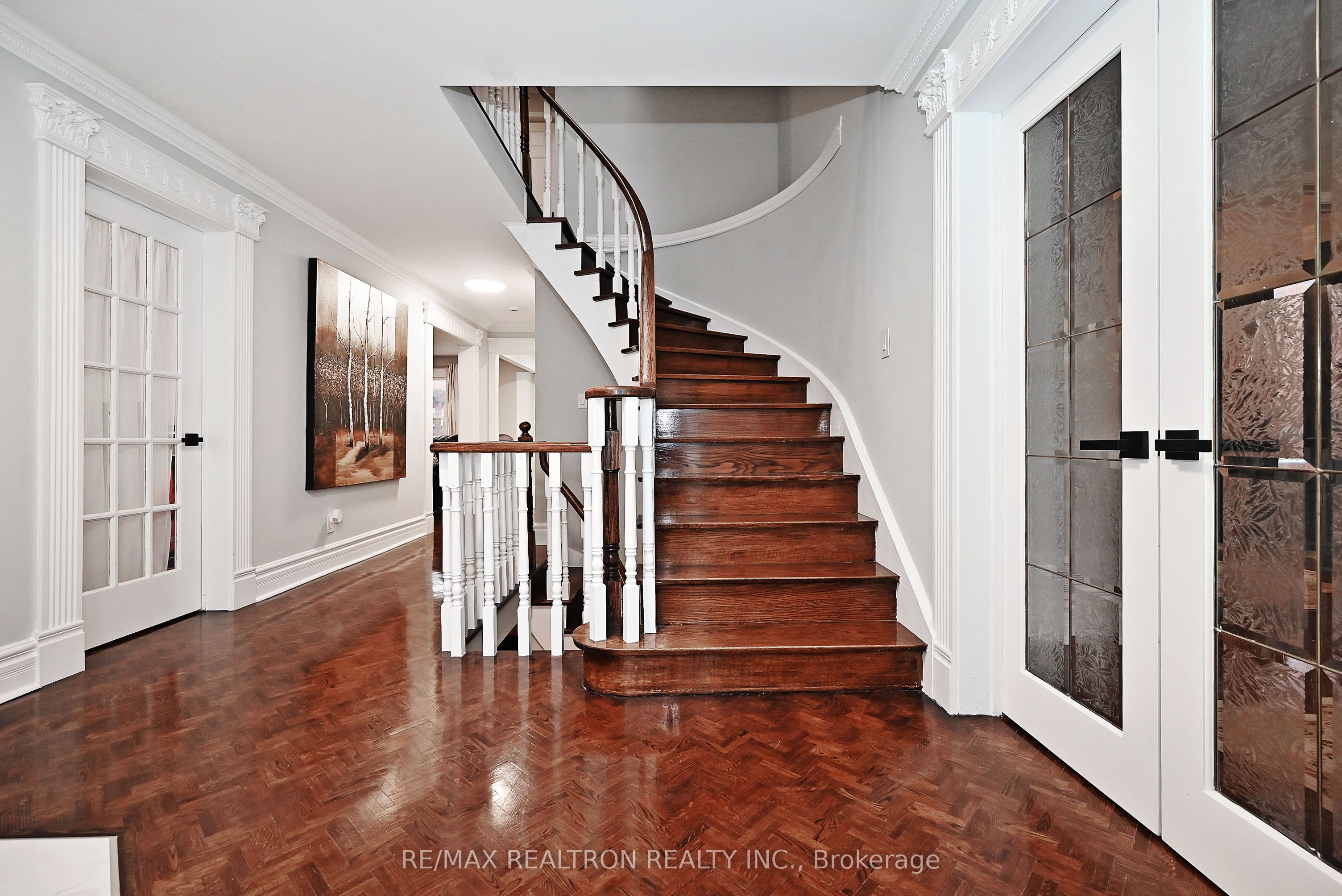 427 Mill Street Property Photo 8