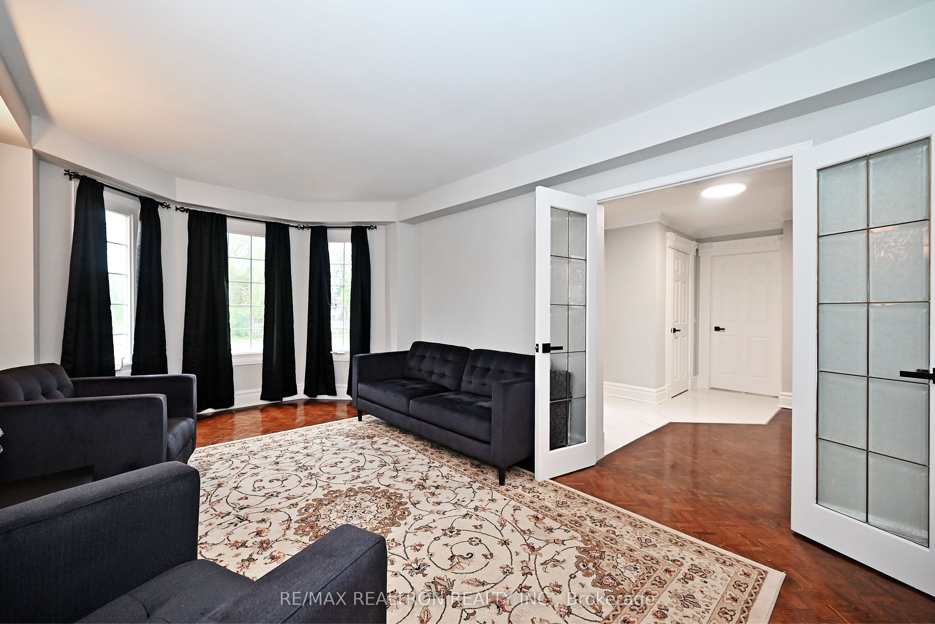 427 Mill Street Property Photo 11