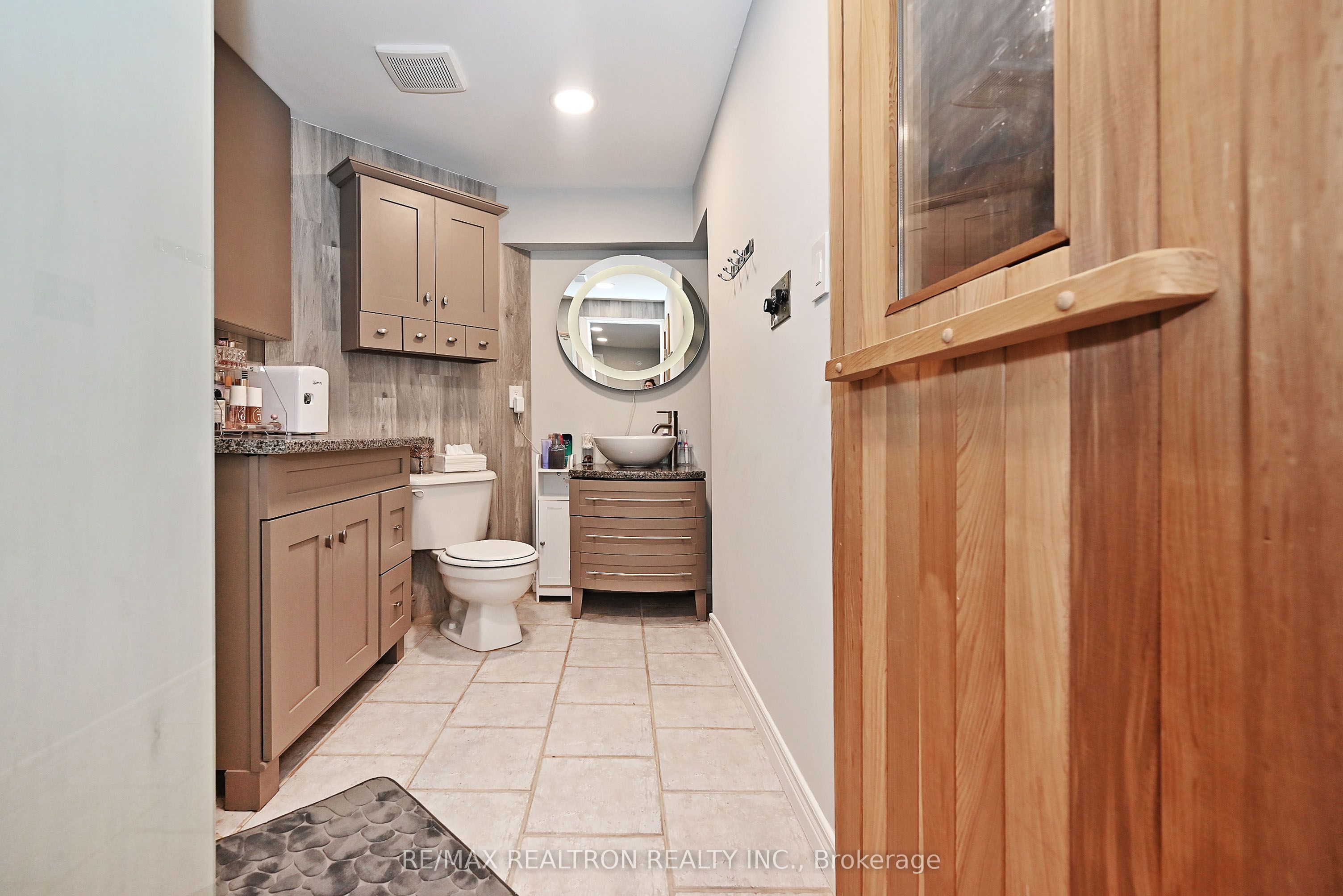 427 Mill Street Property Photo 41
