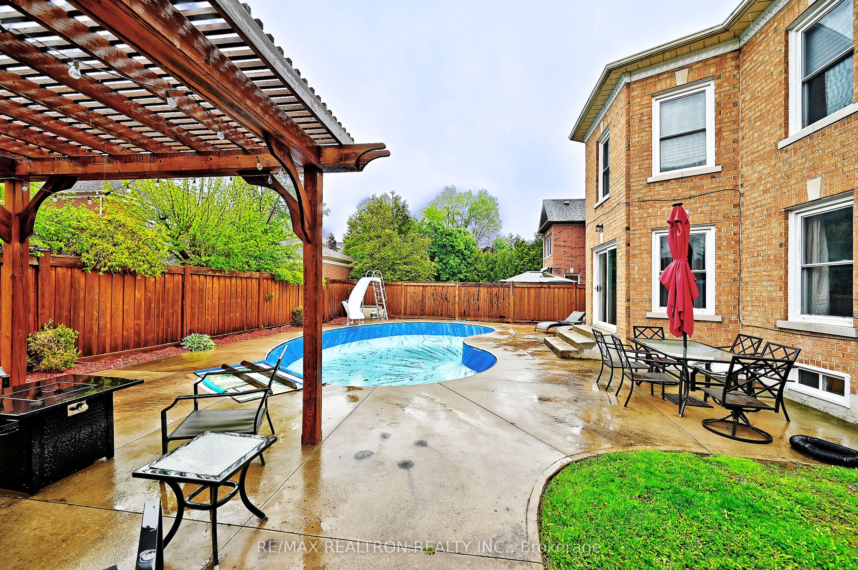427 Mill Street Property Photo 50