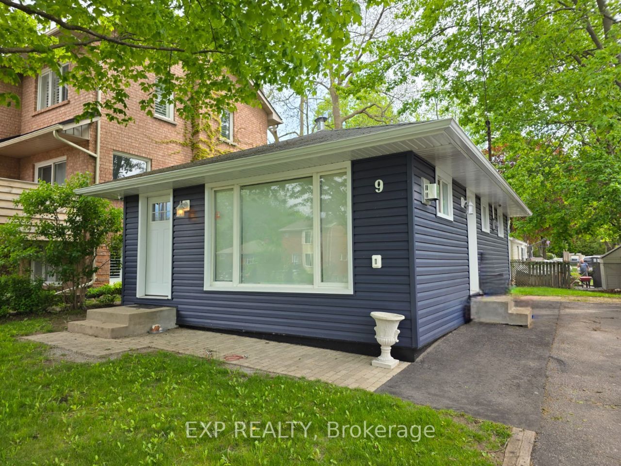9 Balson Boulevard Property Photo 1