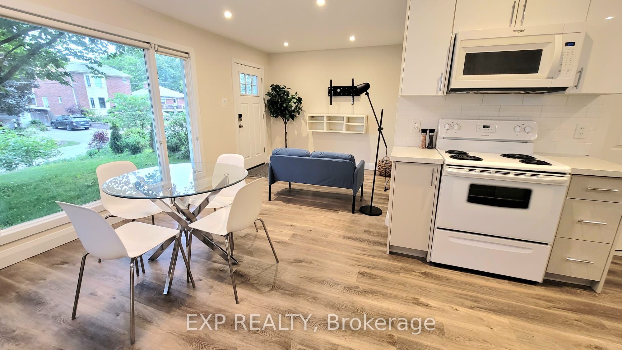 9 Balson Boulevard Property Photo 6