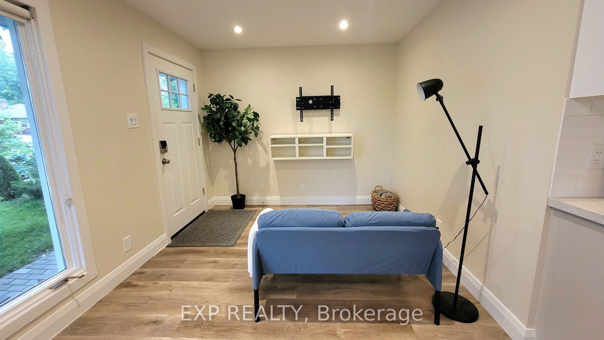 9 Balson Boulevard Property Photo 10