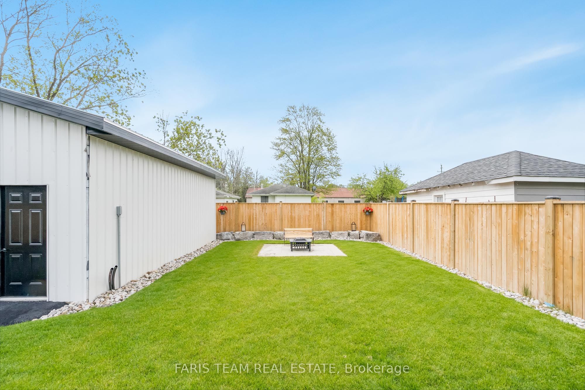 1135 Poplar Drive Property Photo 19