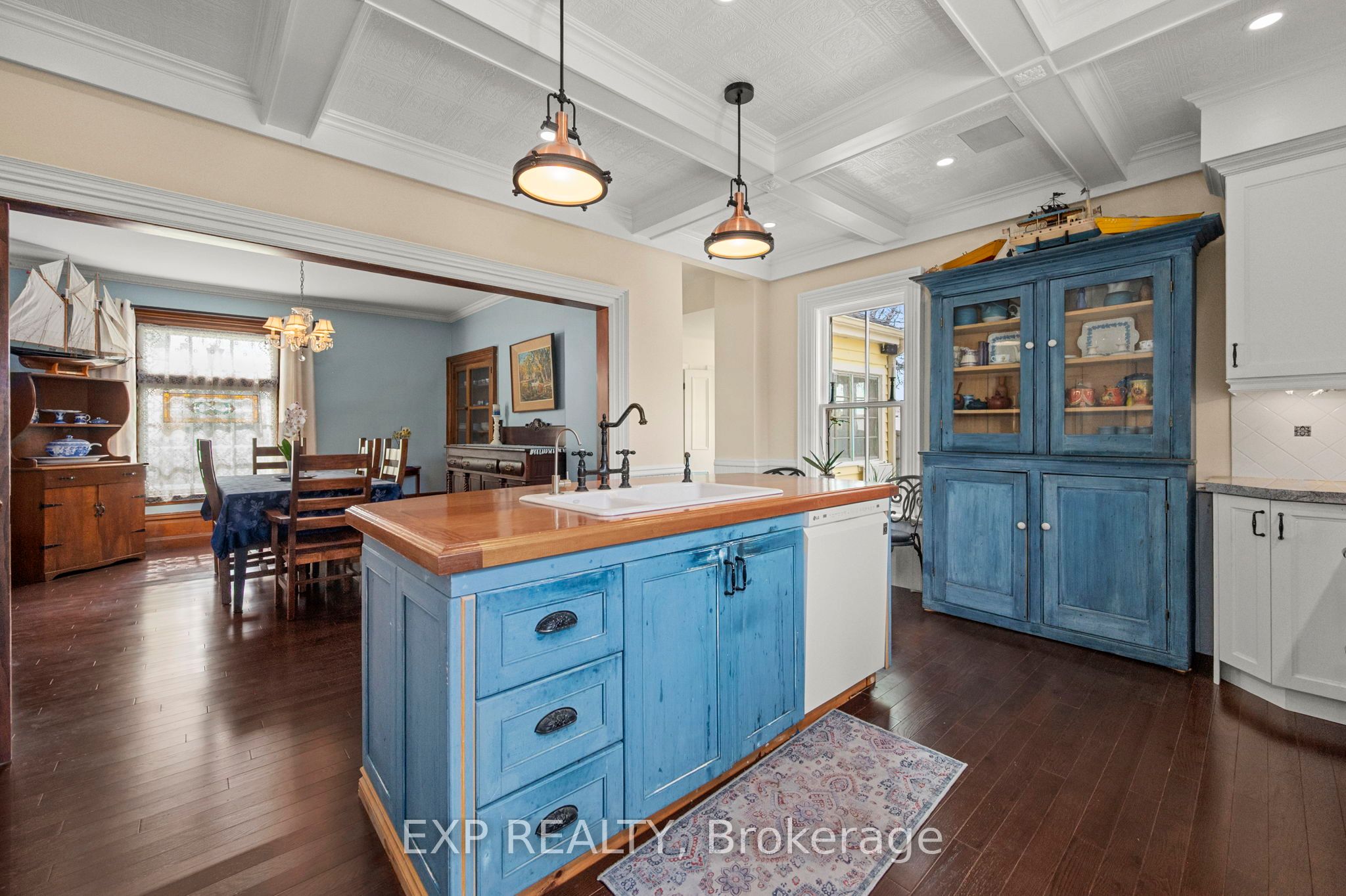 145 High Street Property Photo 15