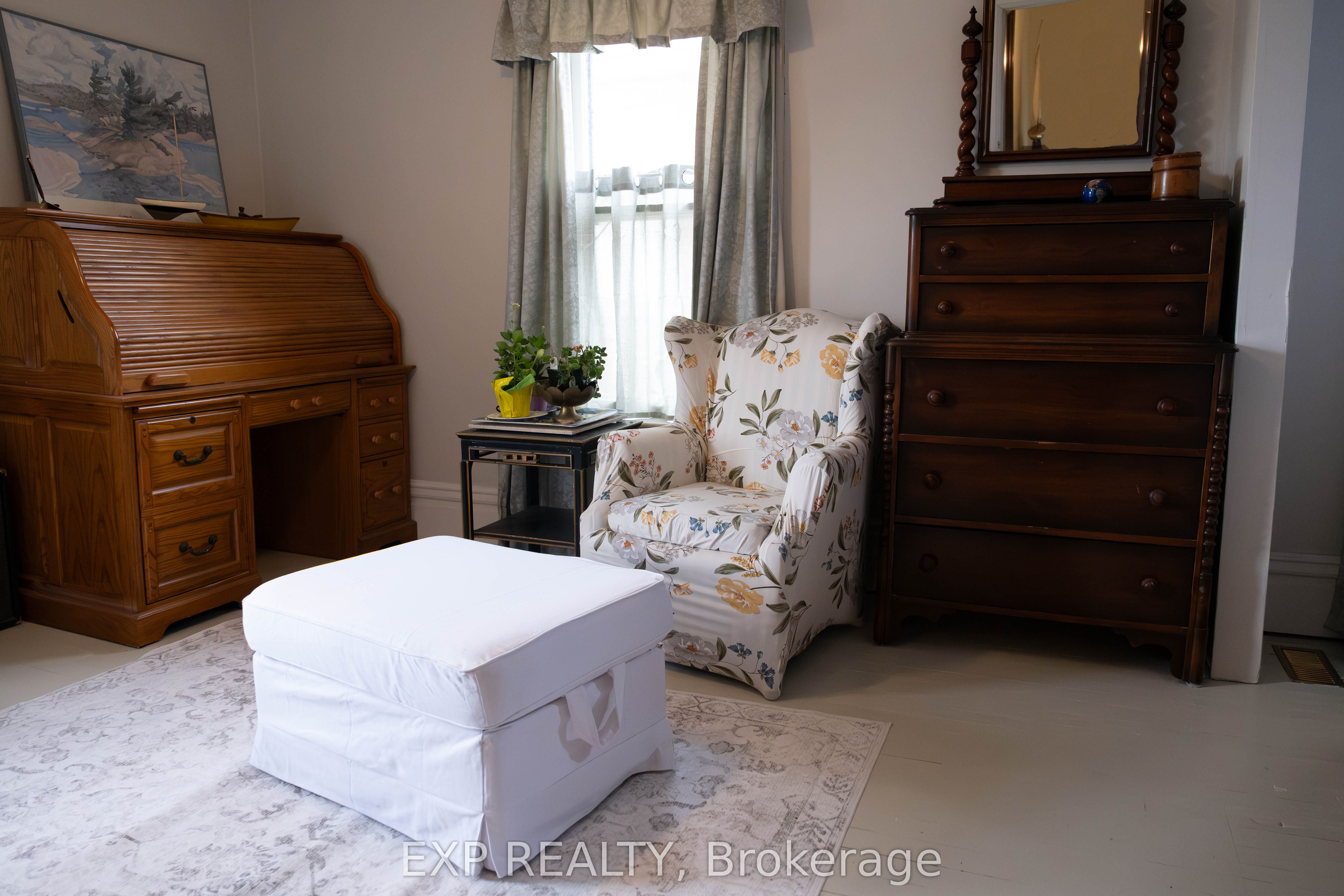 145 High Street Property Photo 25