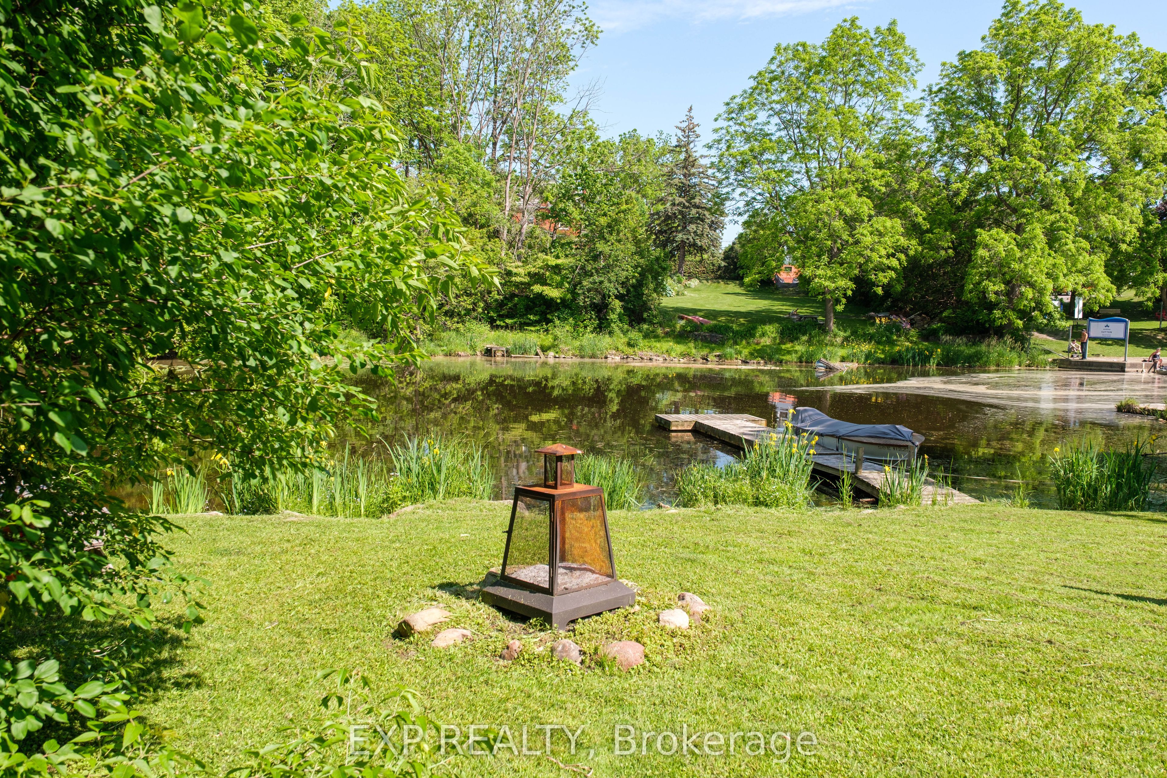 145 High Street Property Photo 37