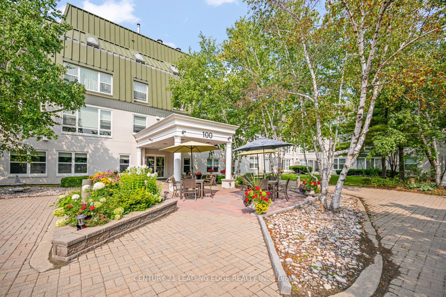 #224 - 100 Anna Russell Way Property Photo 1