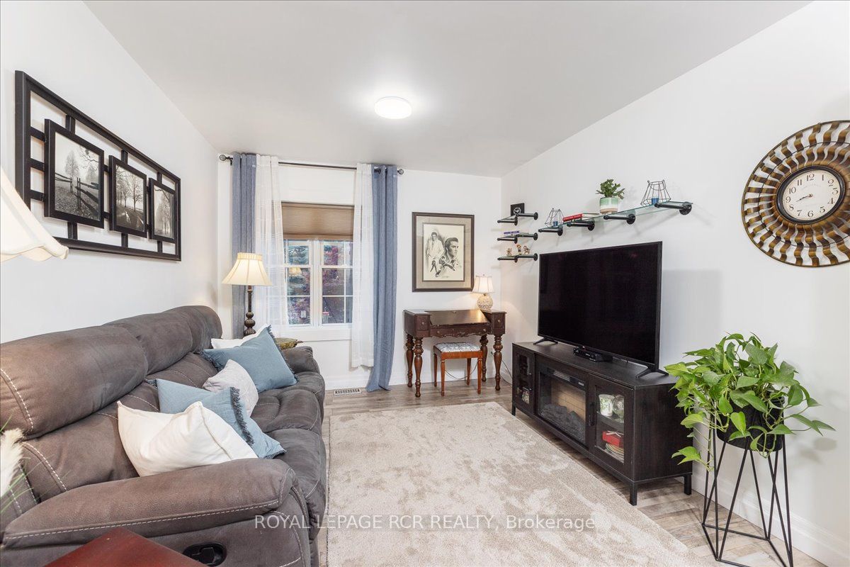 395 Sandford Road Property Photo 24