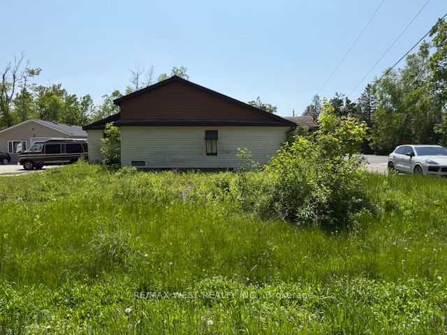 3293 Beach Avenue S Property Photo 7