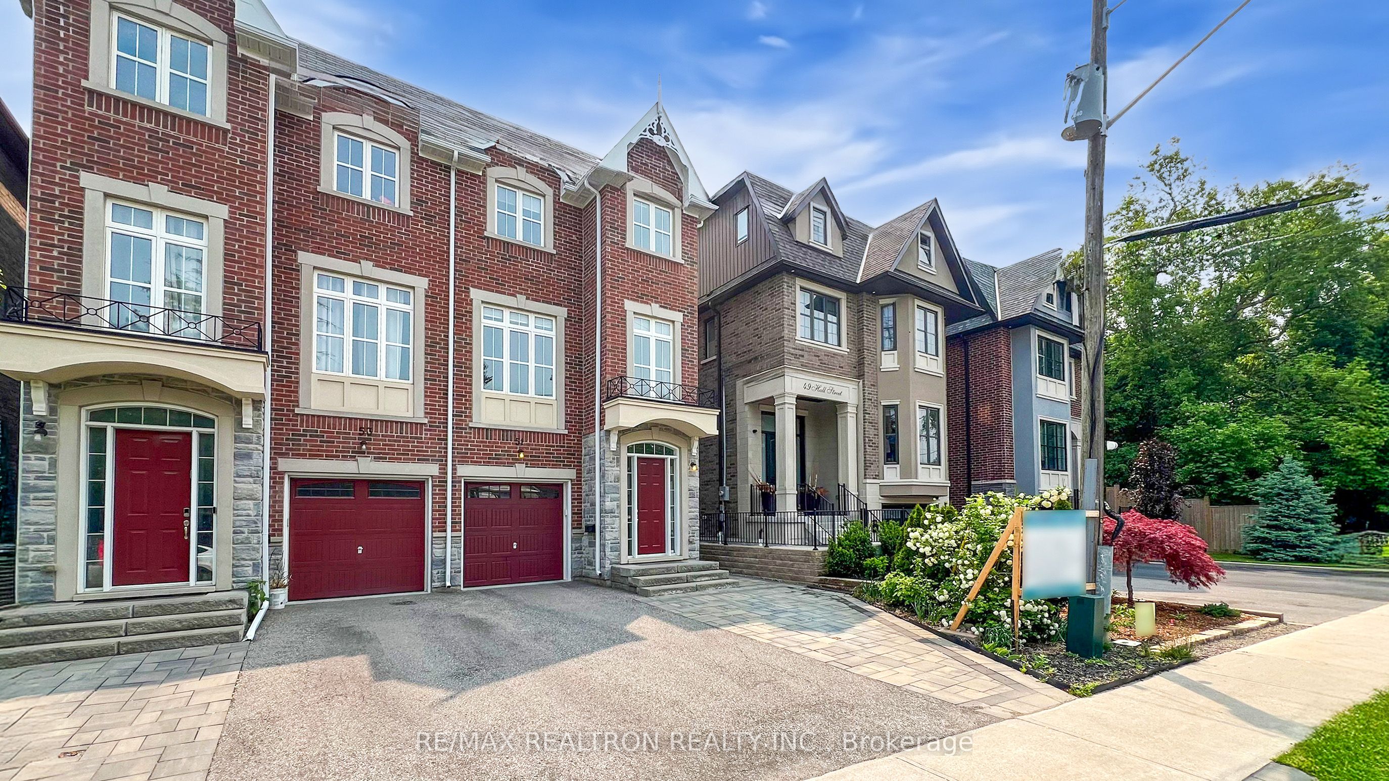 51 Hall St Property Photo 1