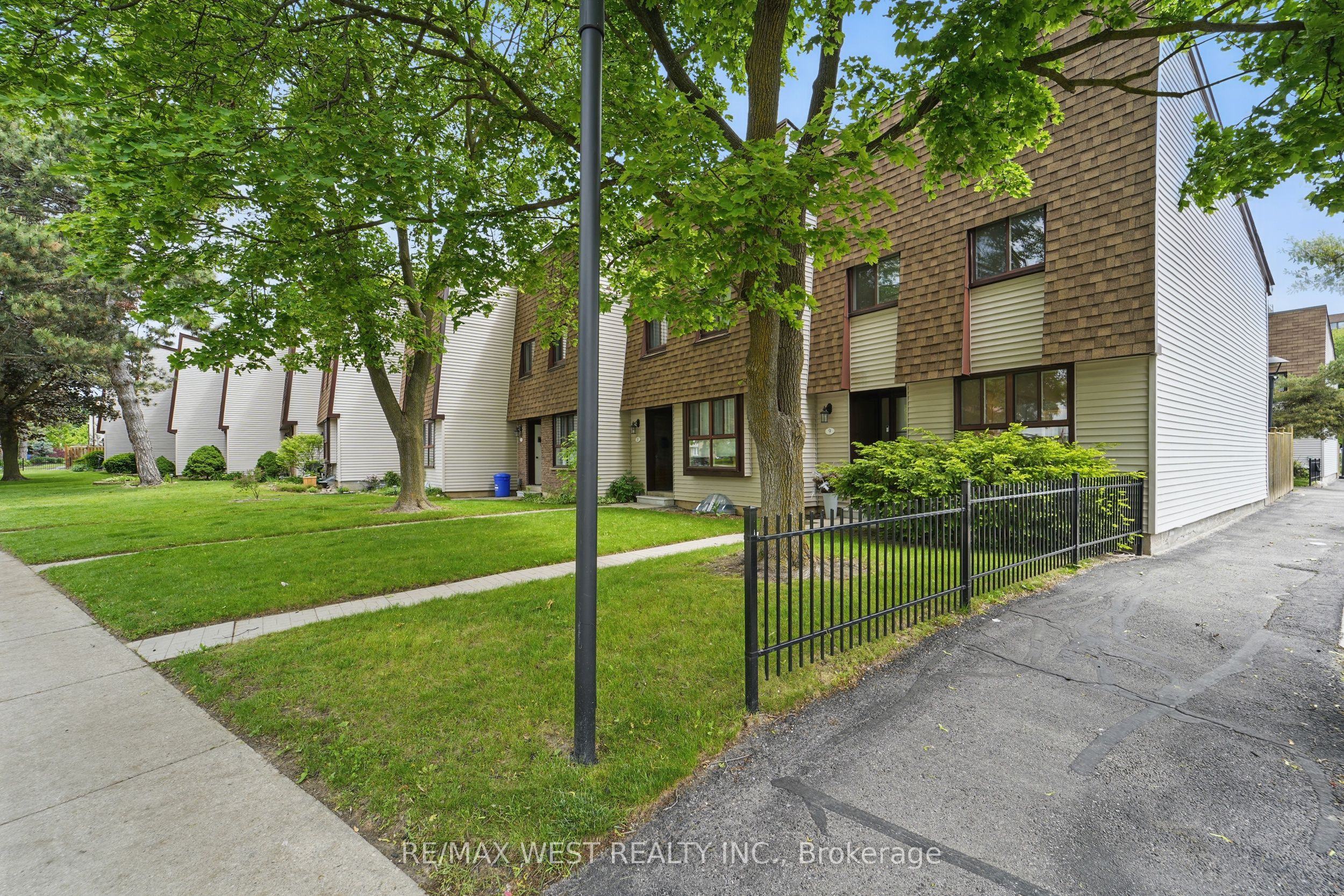 189 Springhead Gdns Property Photo 1