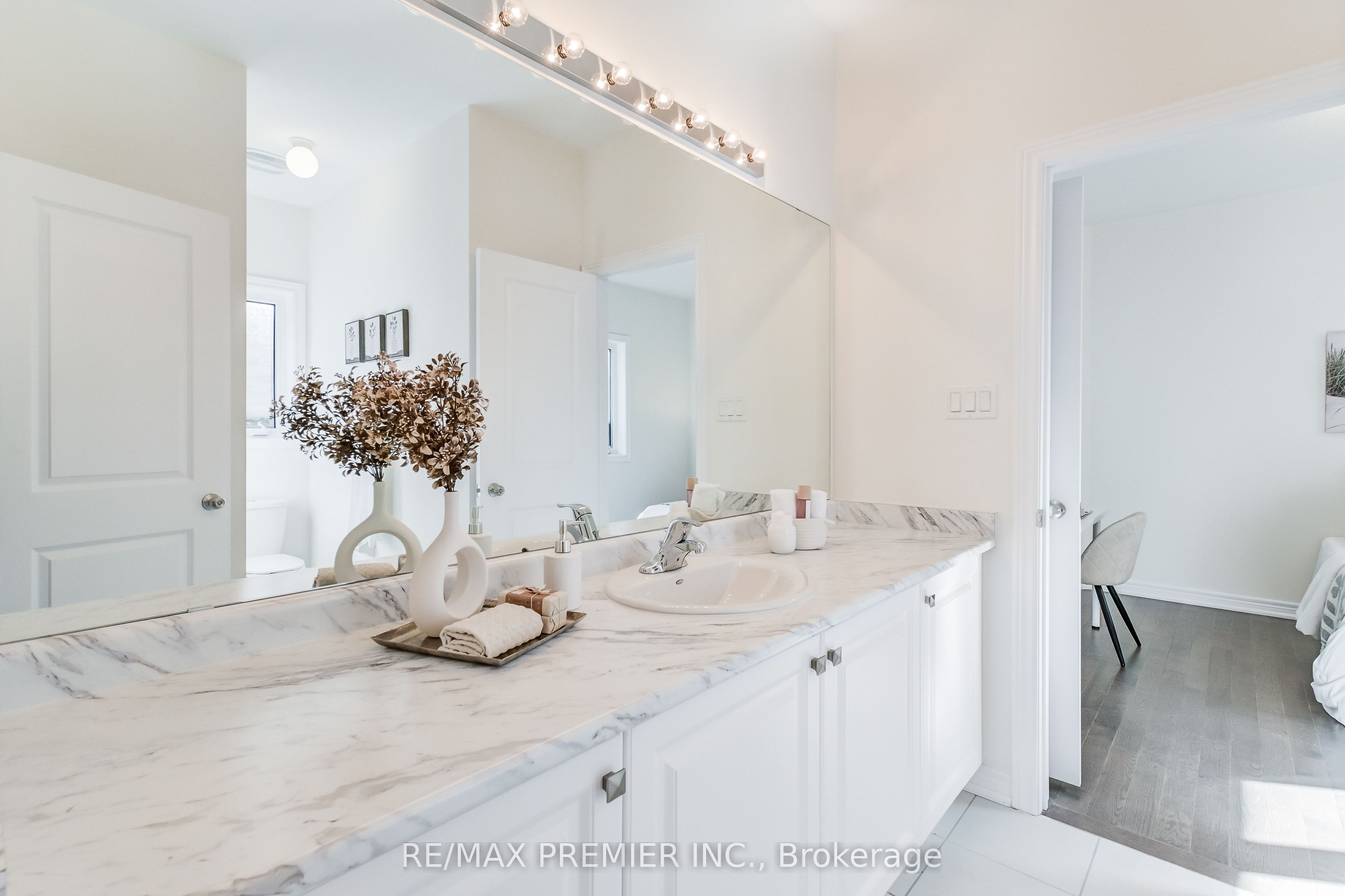 222 Mckean Drive Property Photo 42