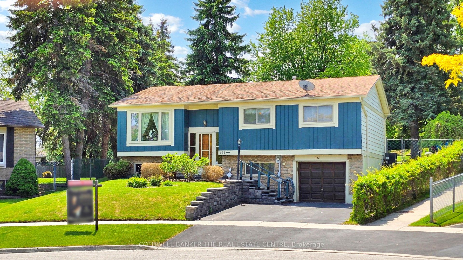 122 Valleyview Crescent Property Photo 2