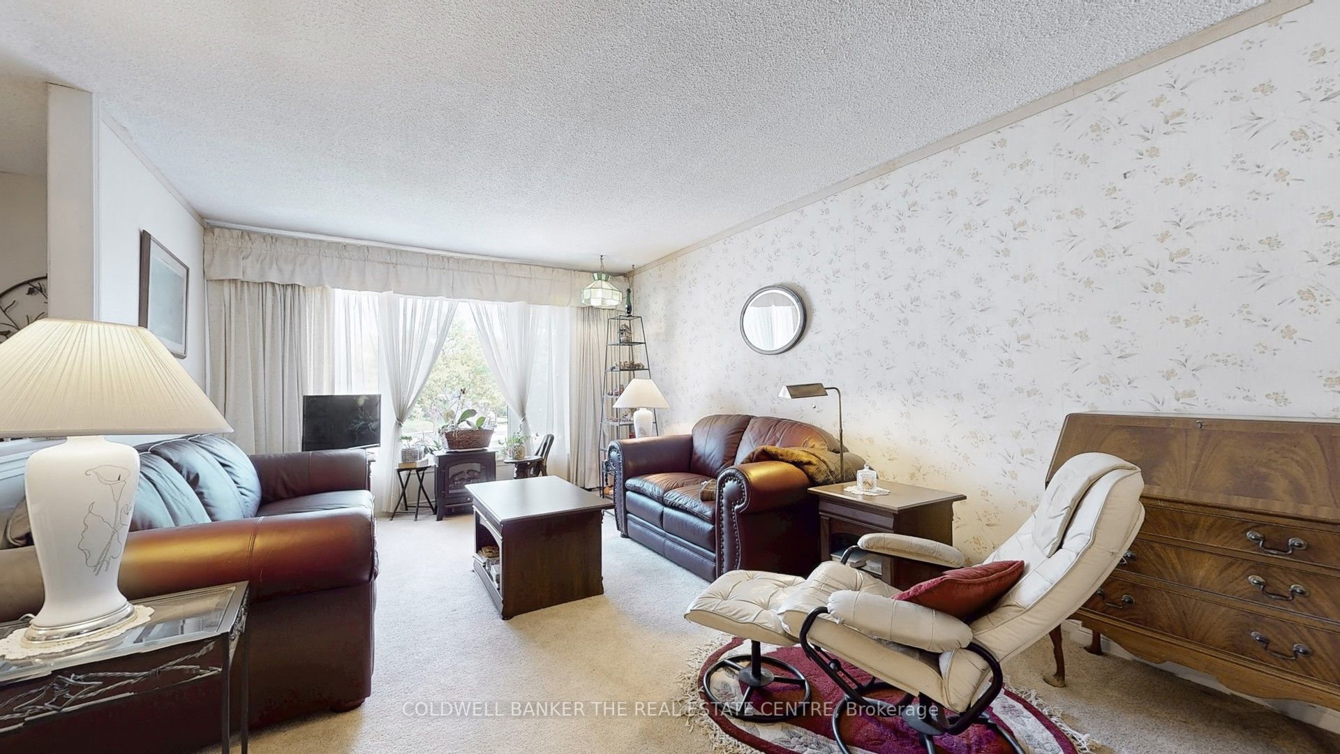 122 Valleyview Crescent Property Photo 4