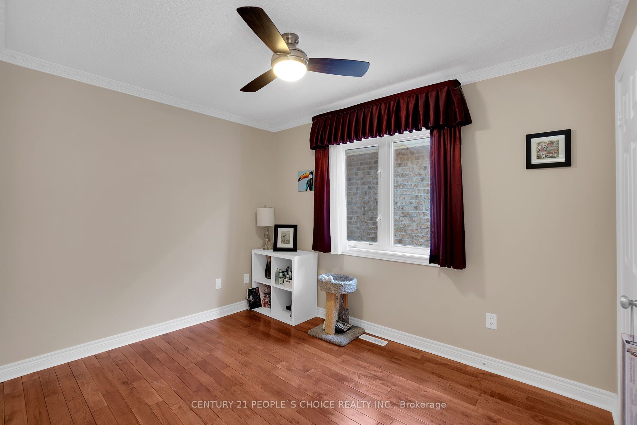 160 Carrier Crescent Property Photo 16