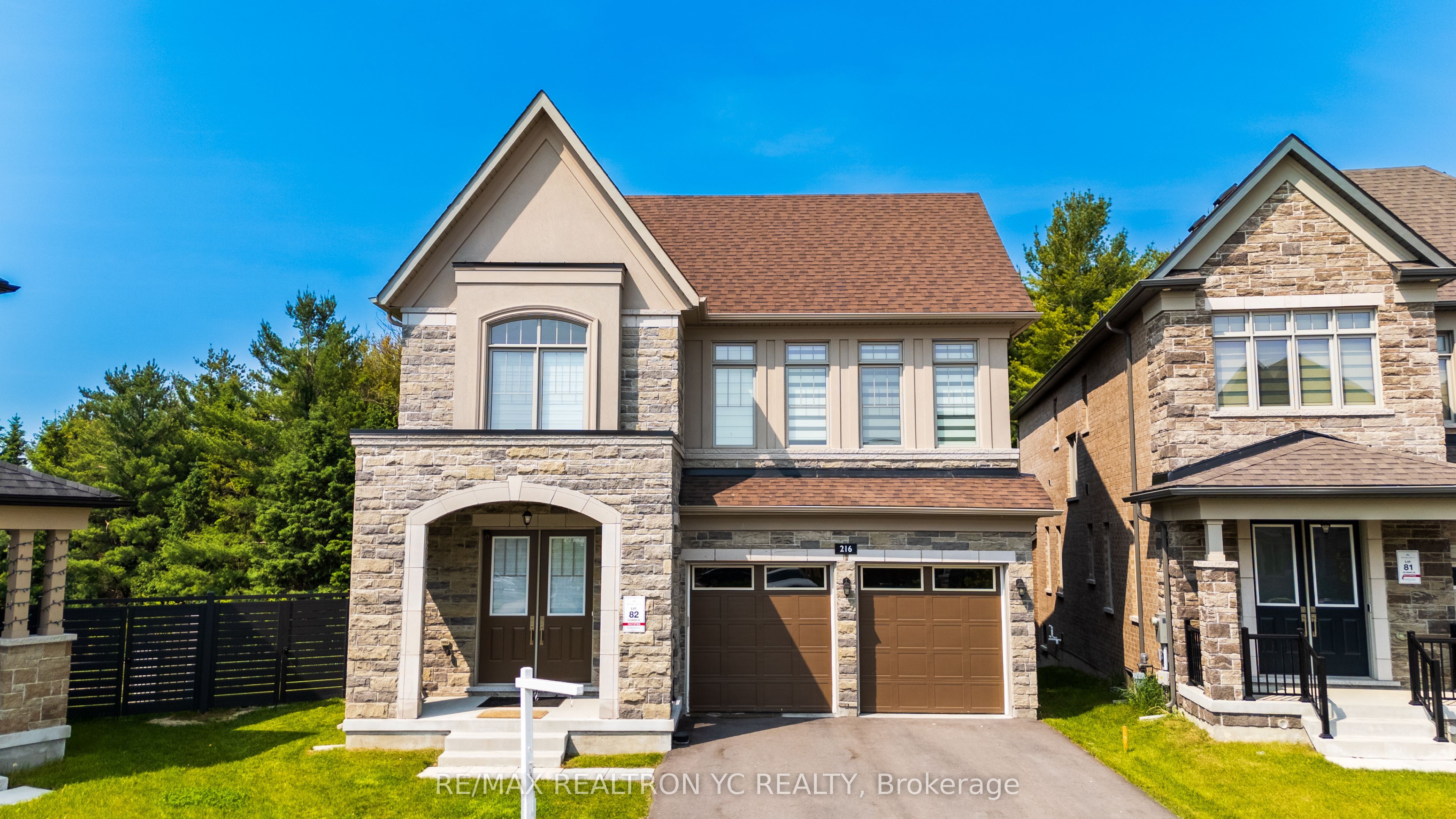216 Sikura Circle Property Photo 1