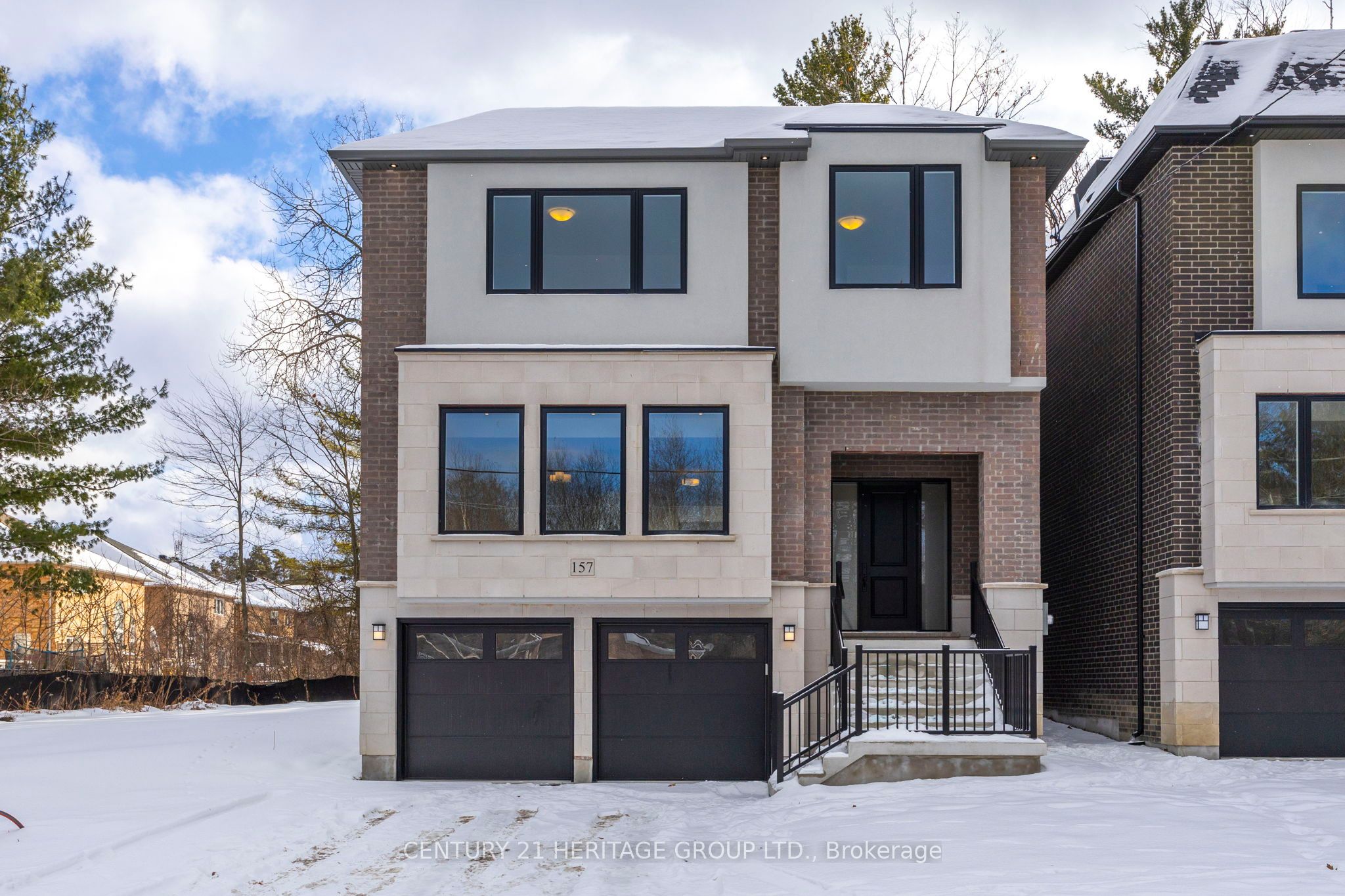 157 Snively St Property Photo 1