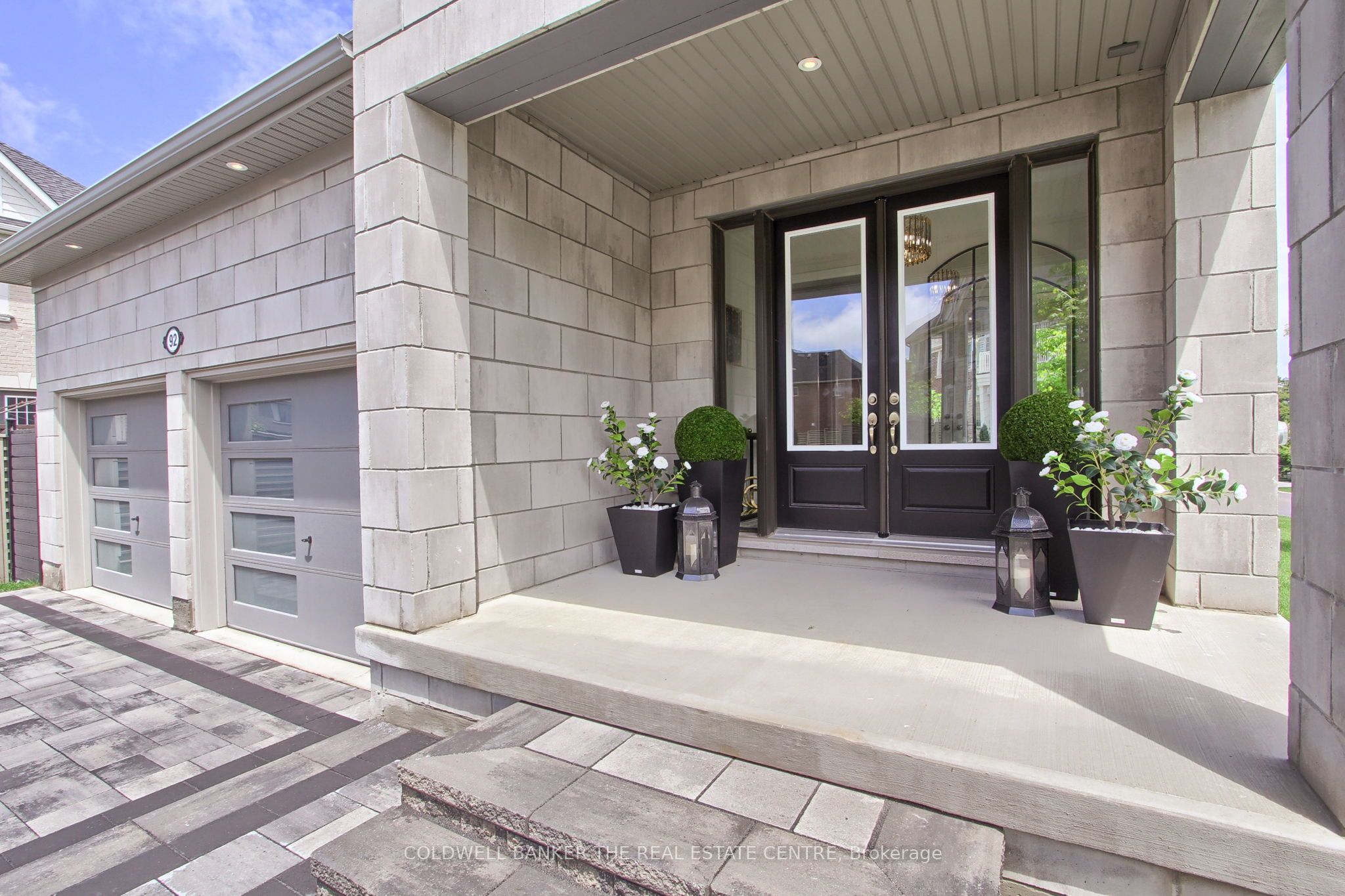 92 Maple Fields Circle Property Photo 3