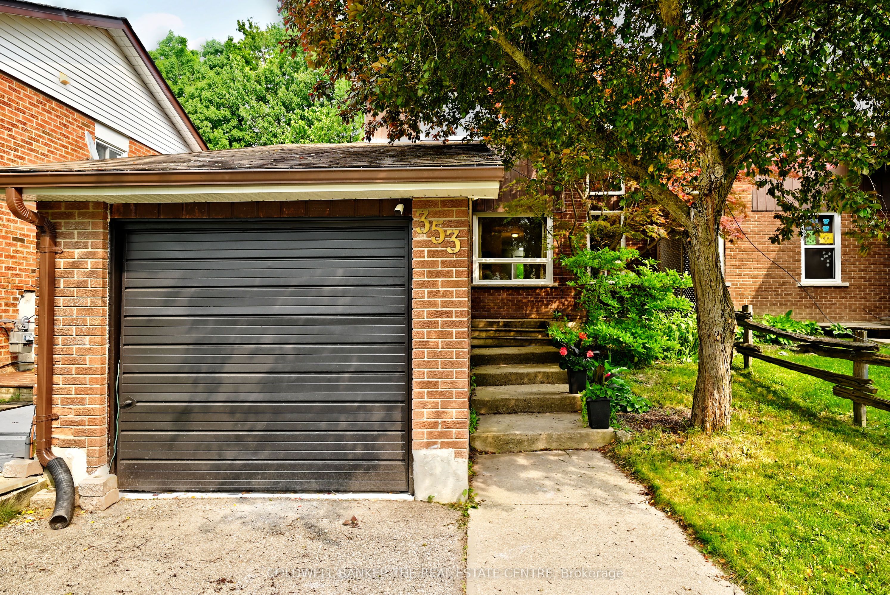 353 Maplegrove Avenue Property Photo 2