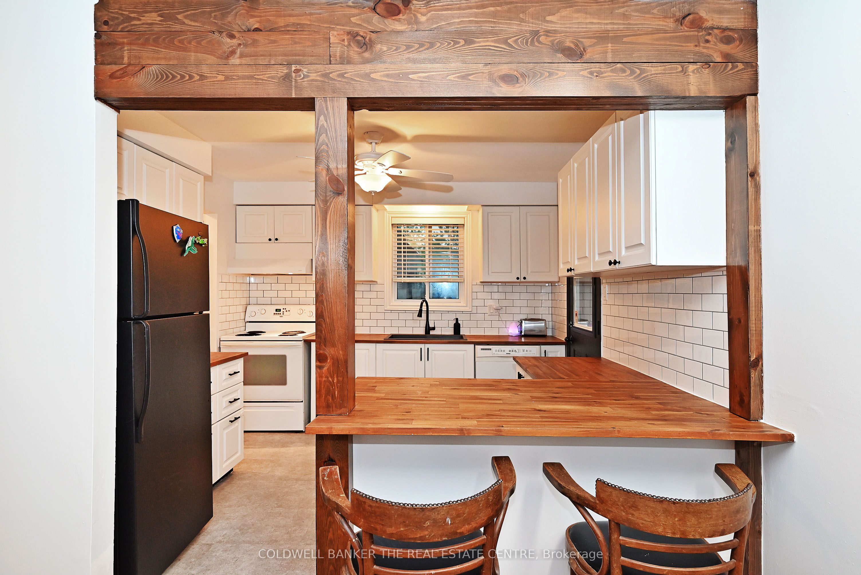 353 Maplegrove Avenue Property Photo 16