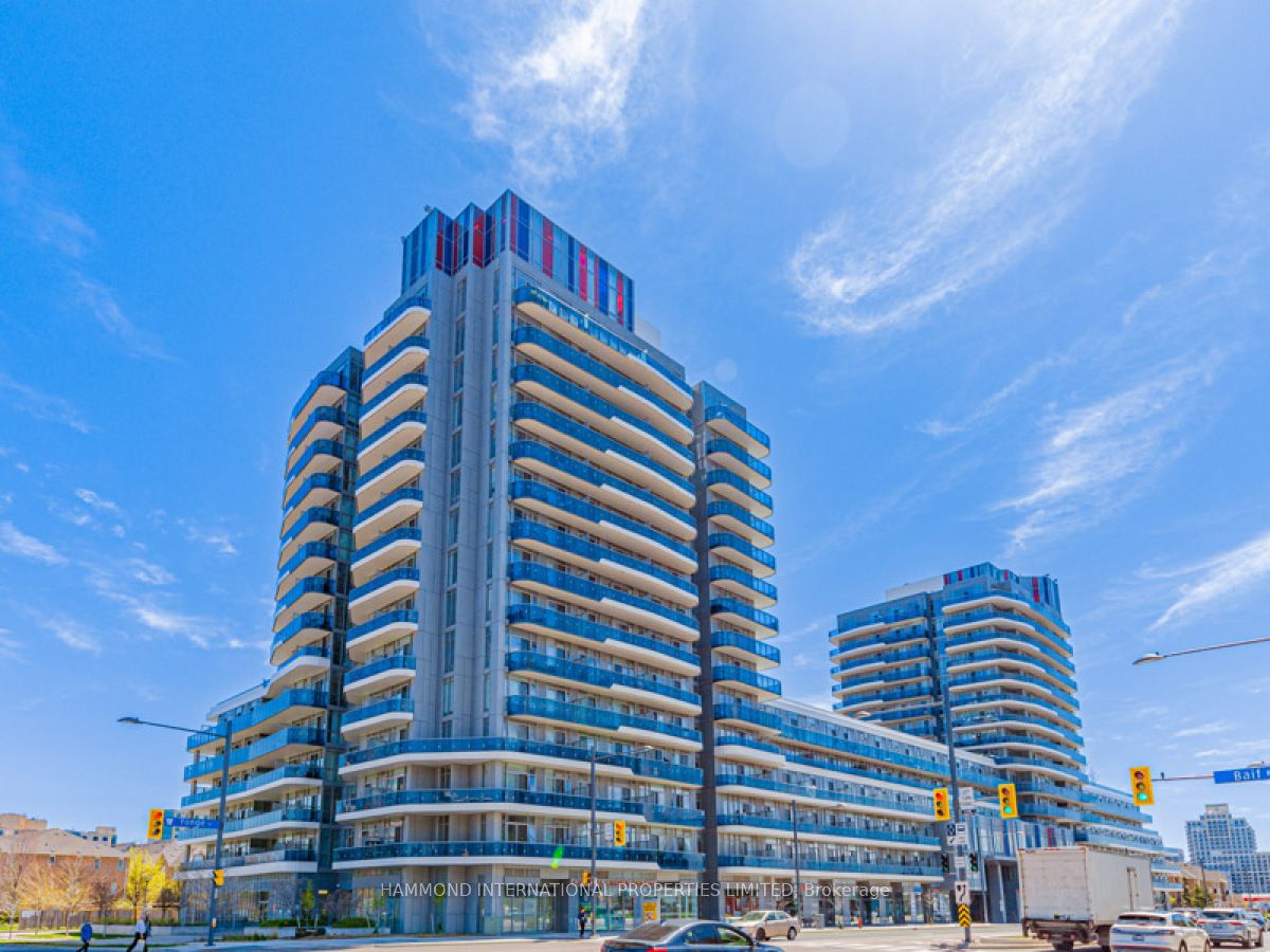 9471 Yonge St Property Photo 1