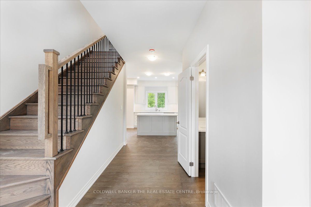 95 Scotia Road Property Photo 2