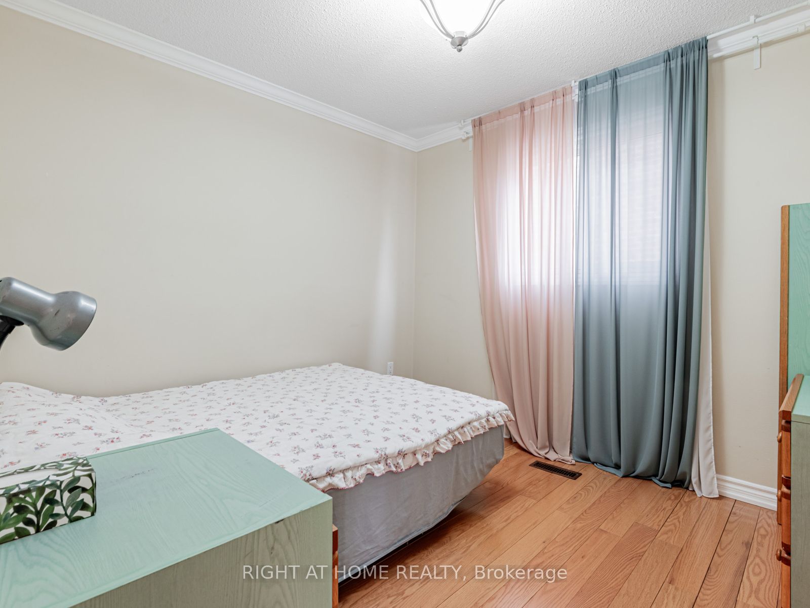 7 Point O'woods Drive Property Photo 24