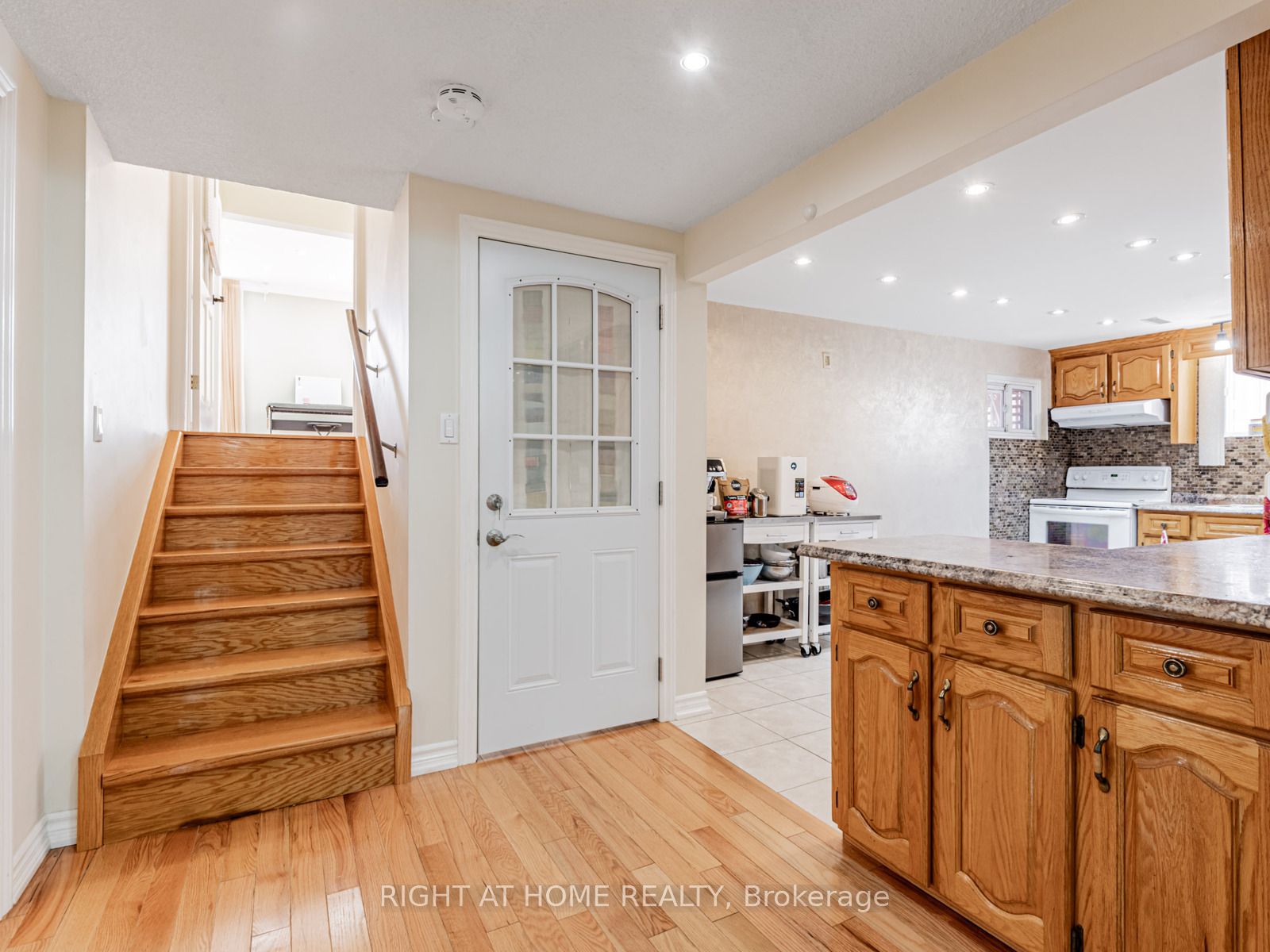 7 Point O'woods Drive Property Photo 29