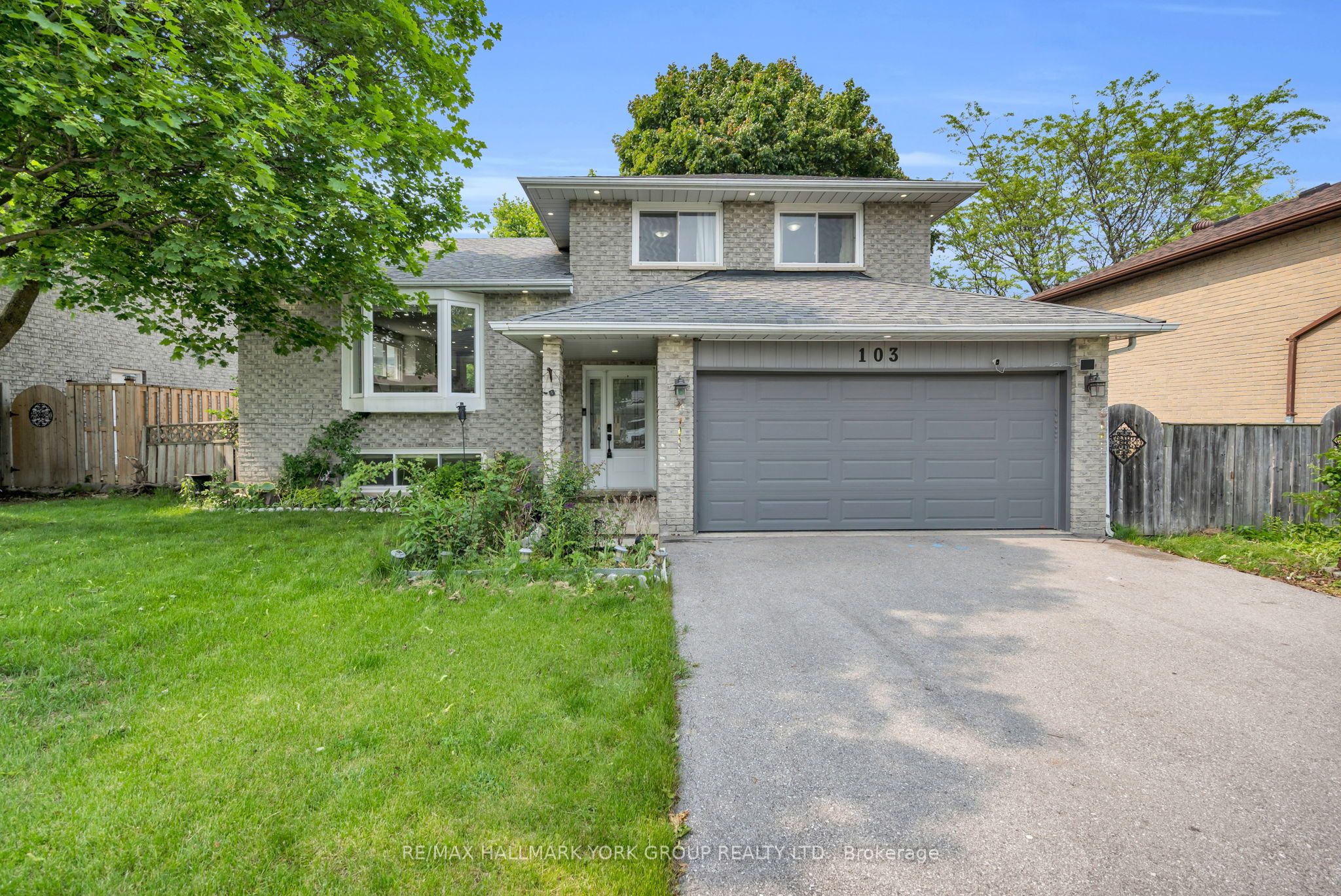 103 Wood Crescent Property Photo 1