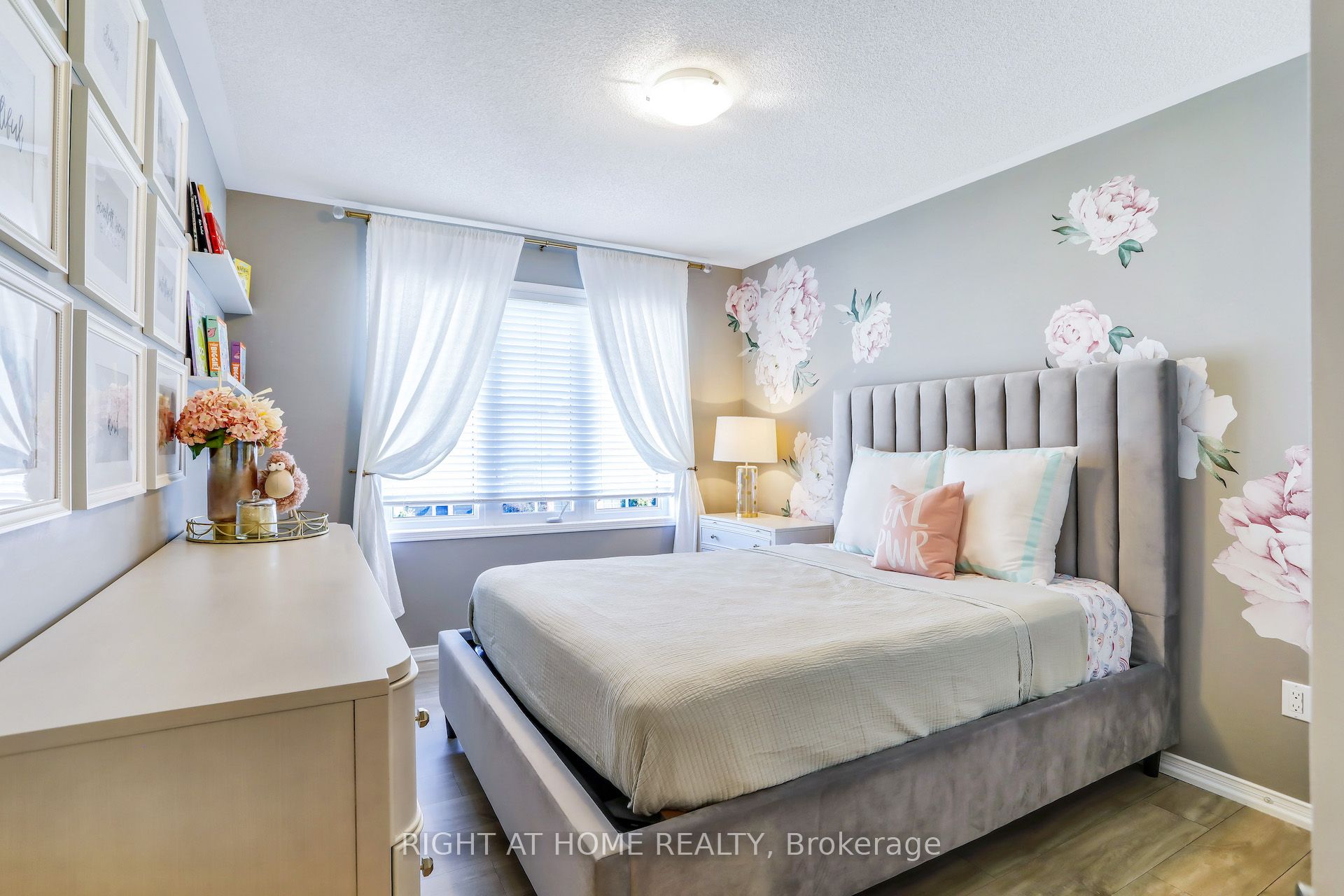 19 Amberwing Landing Property Photo 20