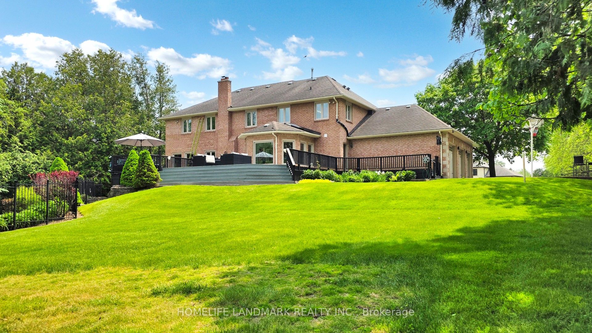 61 Sherrick Drive Property Photo 41