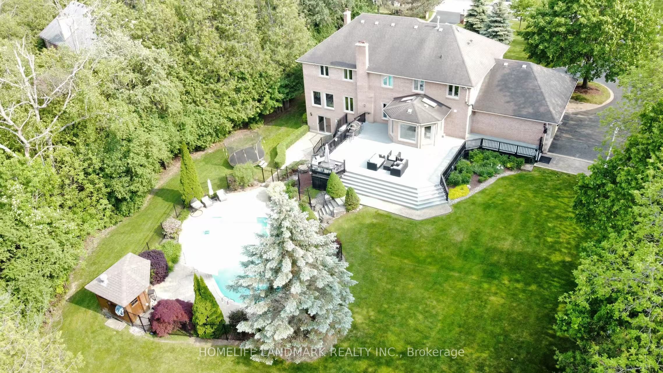 61 Sherrick Drive Property Photo 45