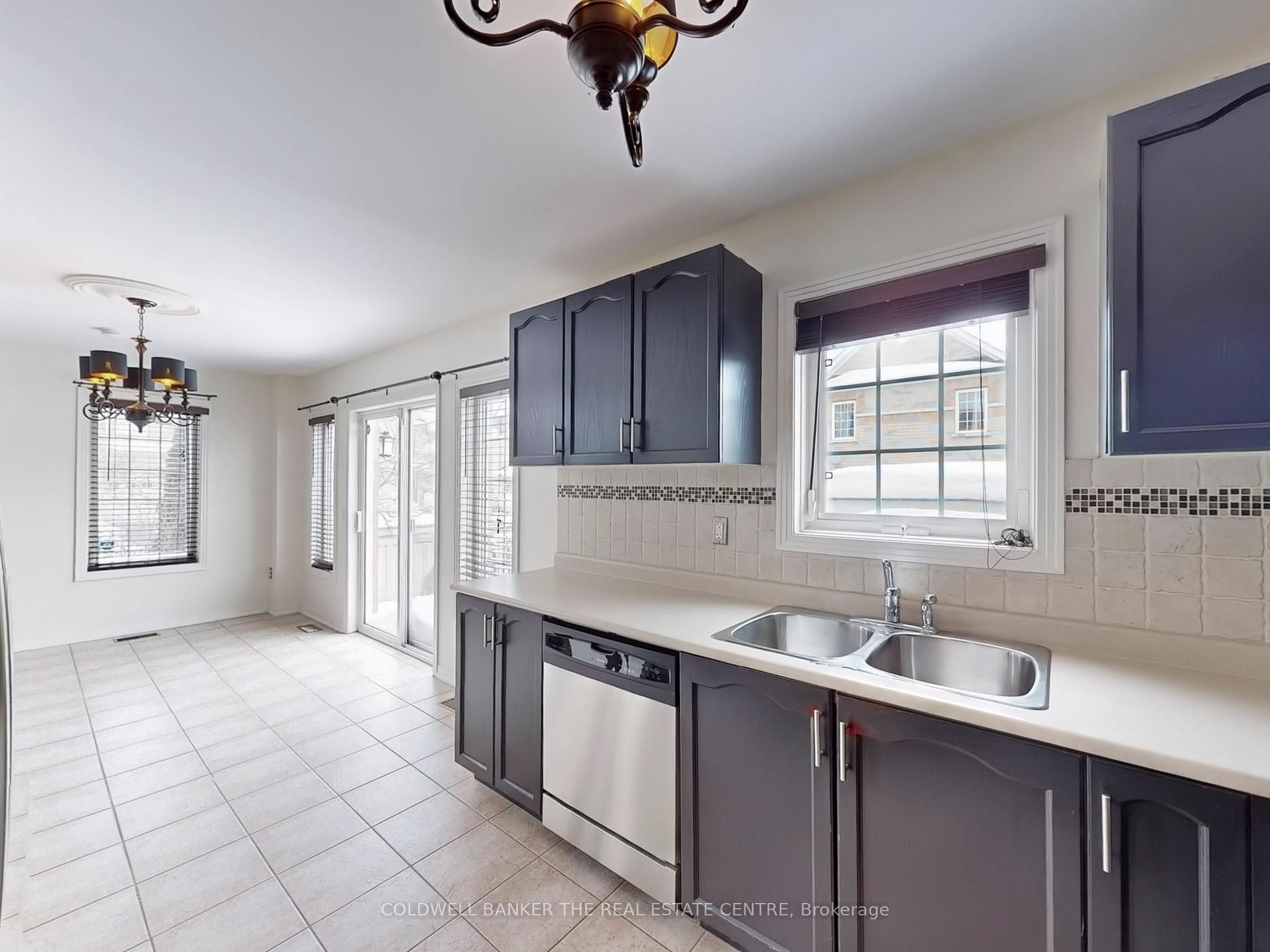 73 Osborne Family Way Property Photo 14