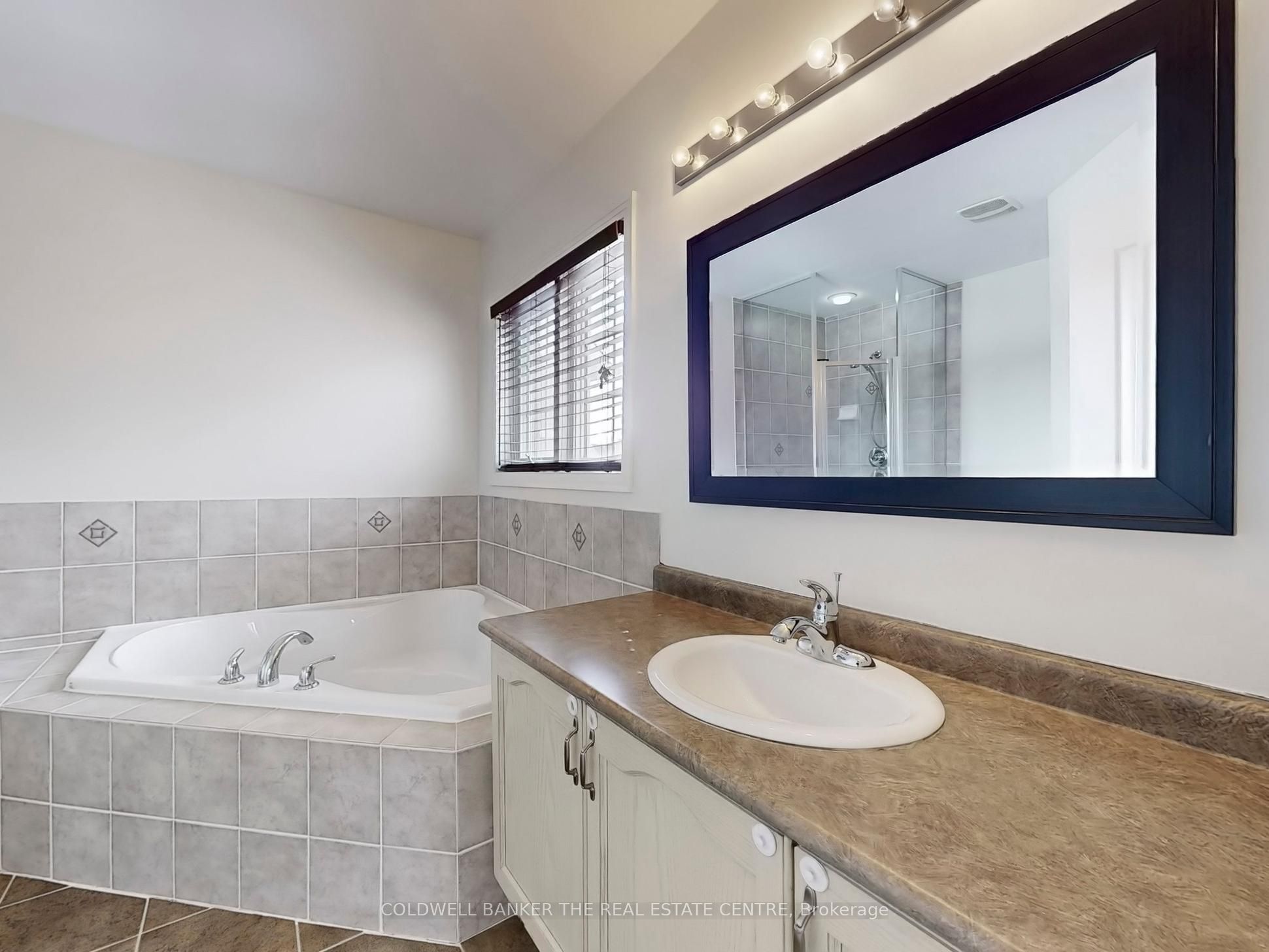 73 Osborne Family Way Property Photo 26