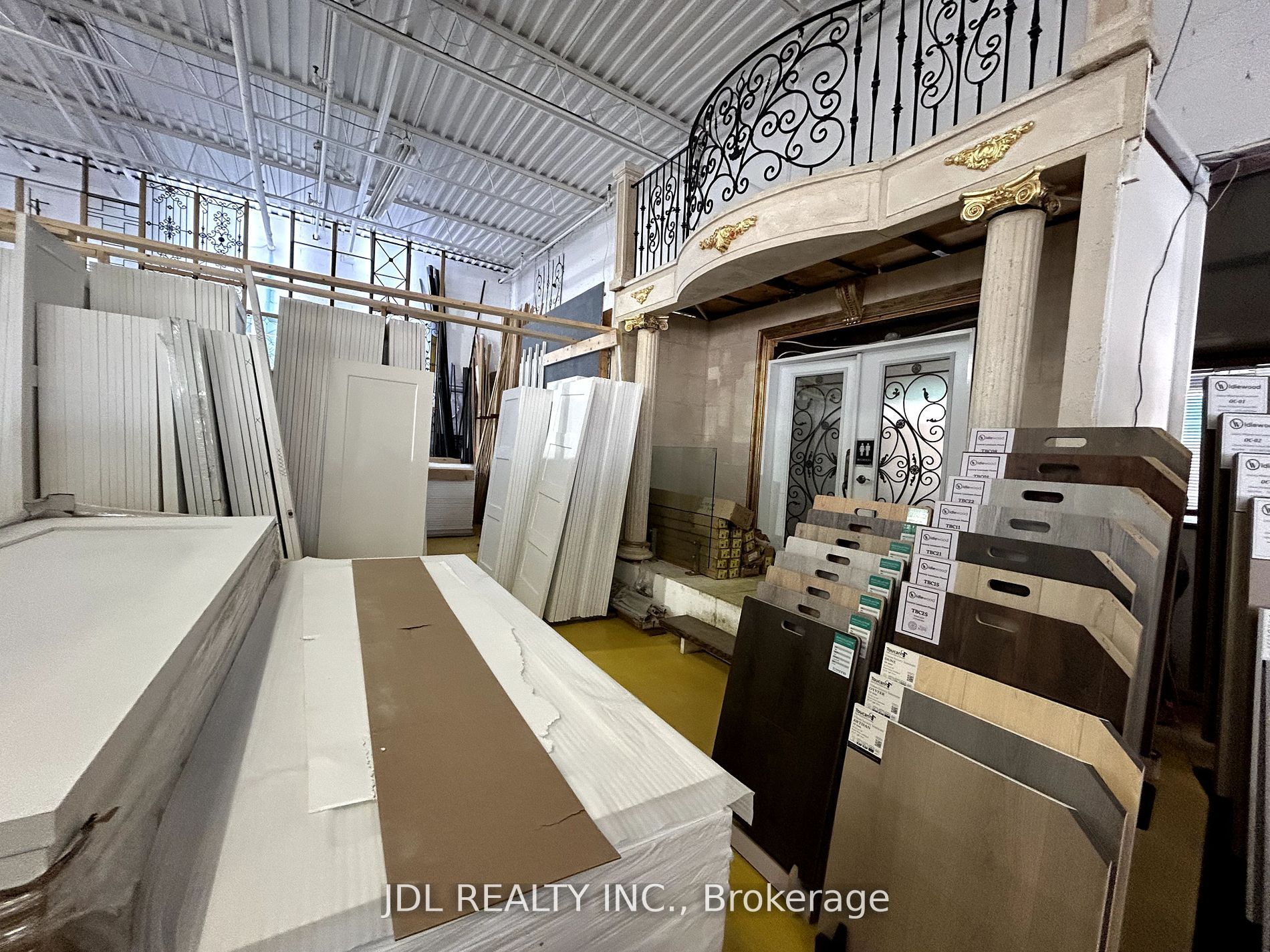 7370 Woodbine Avenue Unit 1 Property Photo 17