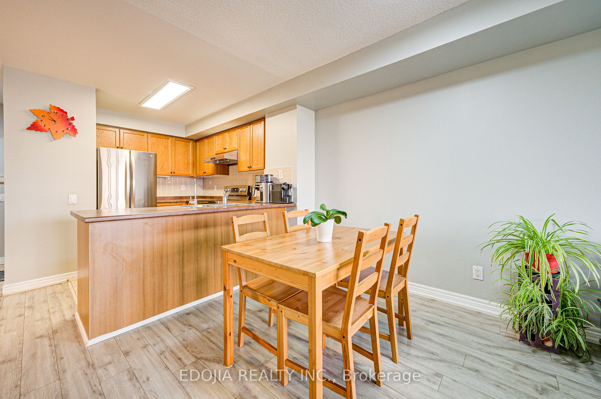 #506 - 25 Times Avenue Property Photo 15