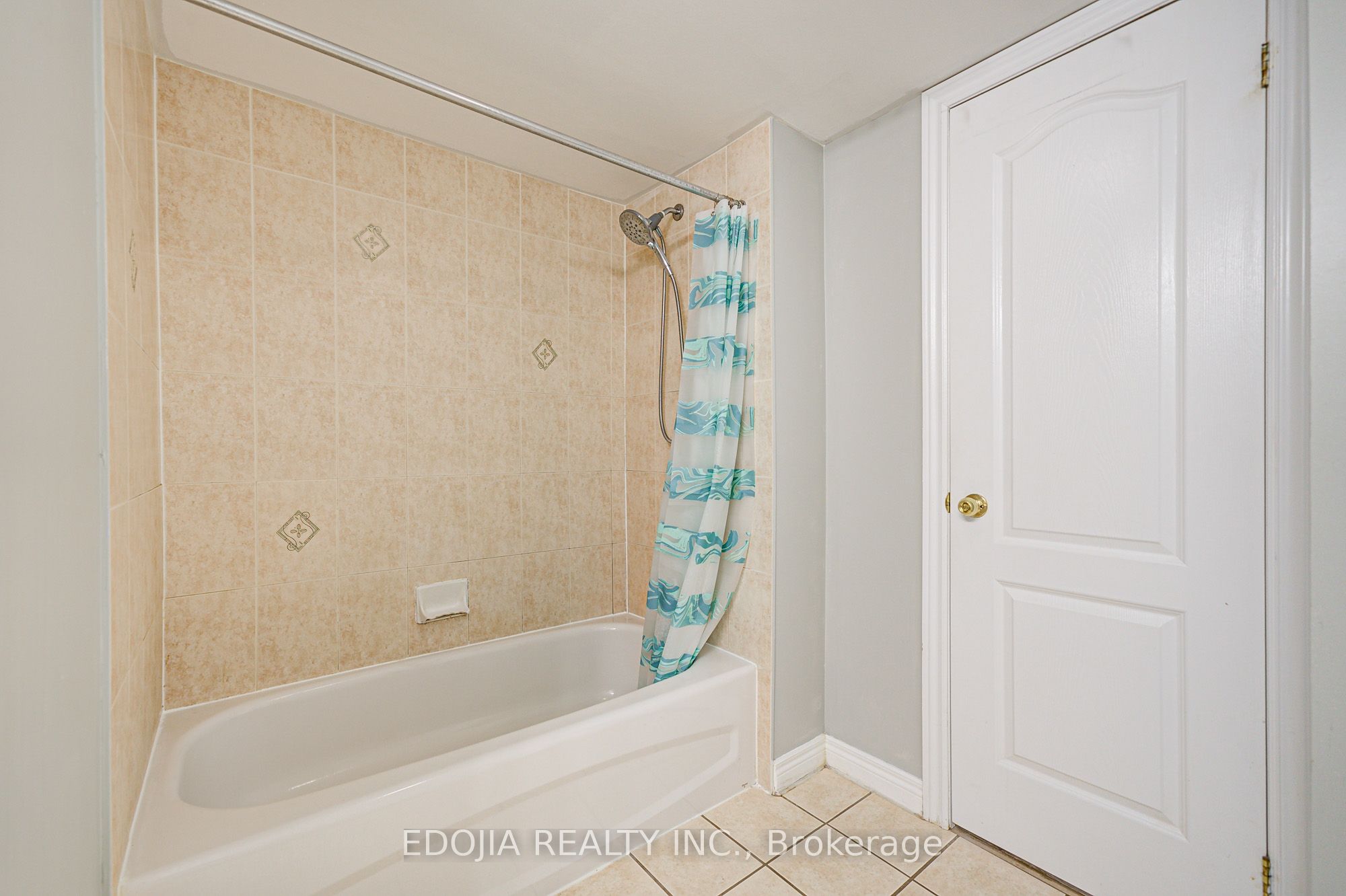 #506 - 25 Times Avenue Property Photo 28