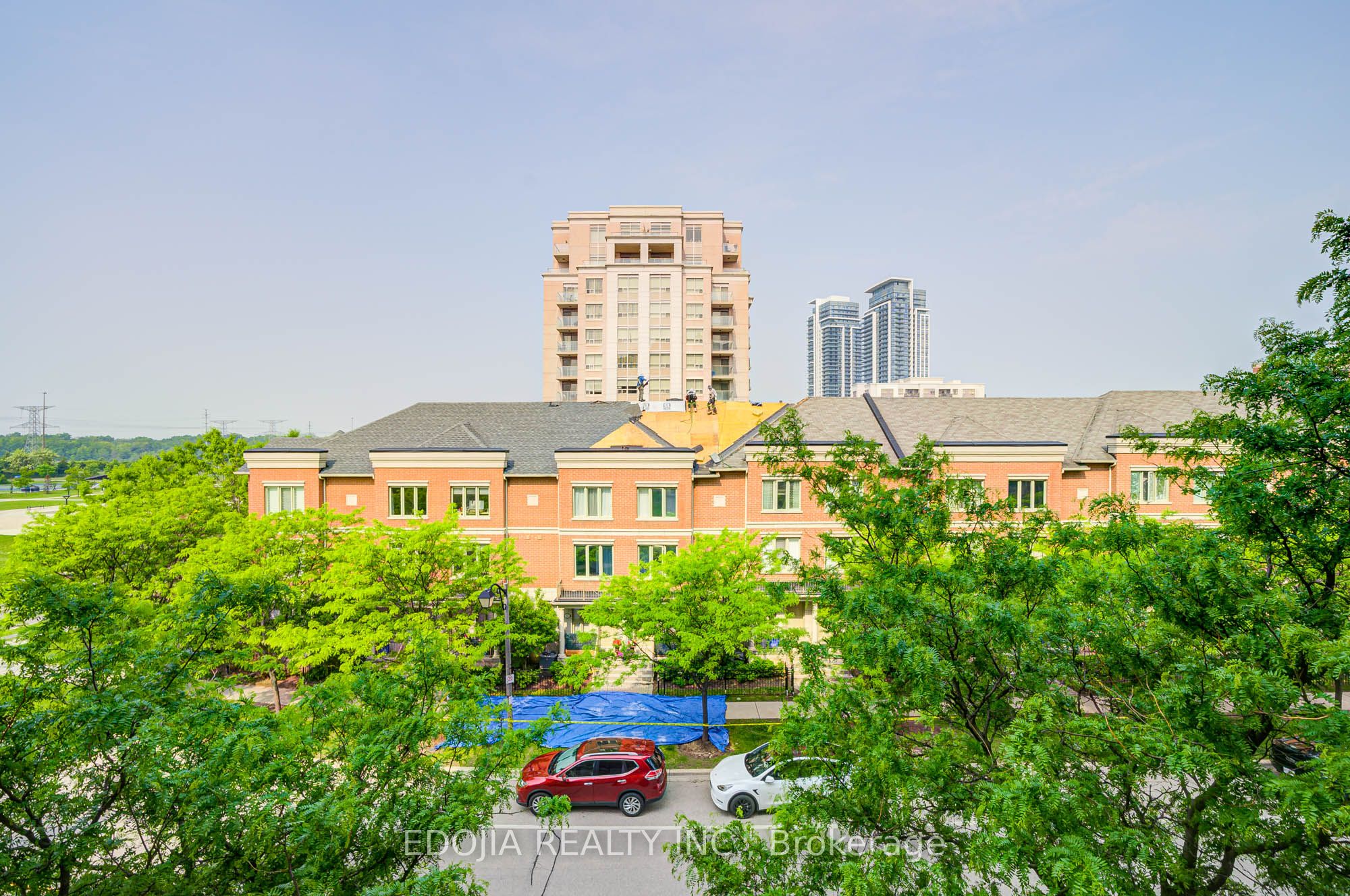#506 - 25 Times Avenue Property Photo 36