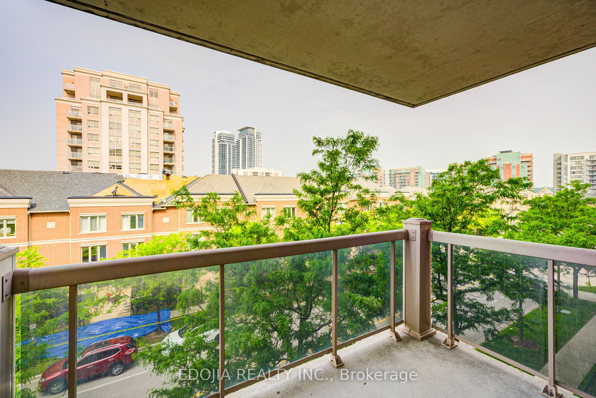 #506 - 25 Times Avenue Property Photo 39
