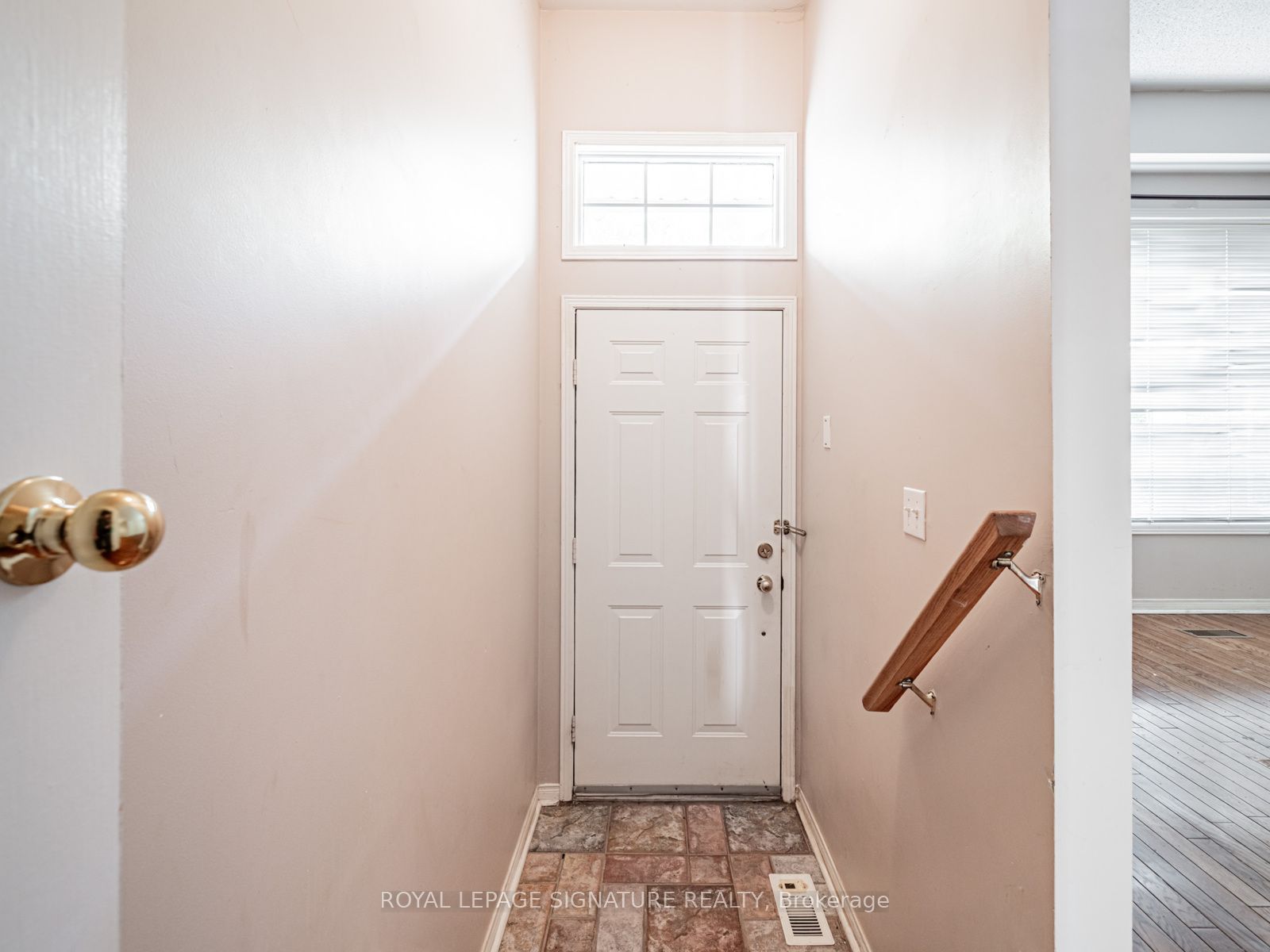 23 Observatory Lane 100 Property Photo 3