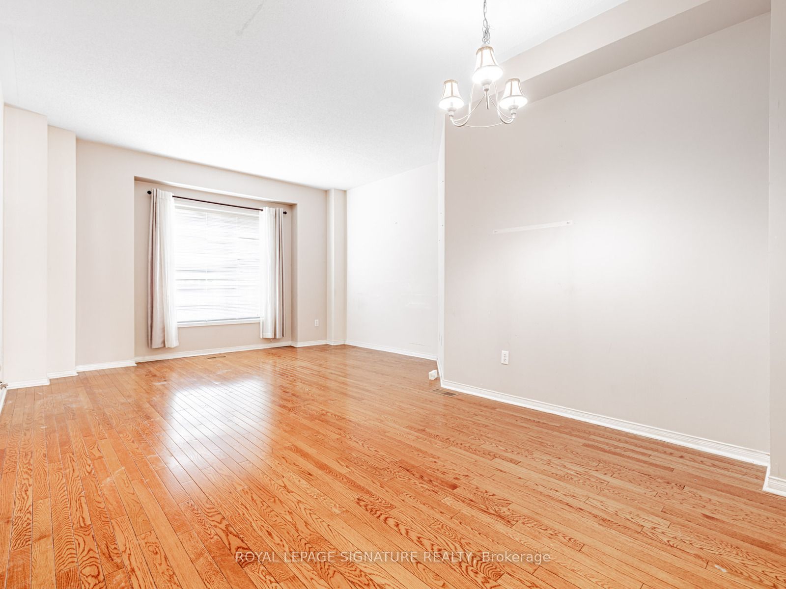 23 Observatory Lane 100 Property Photo 10